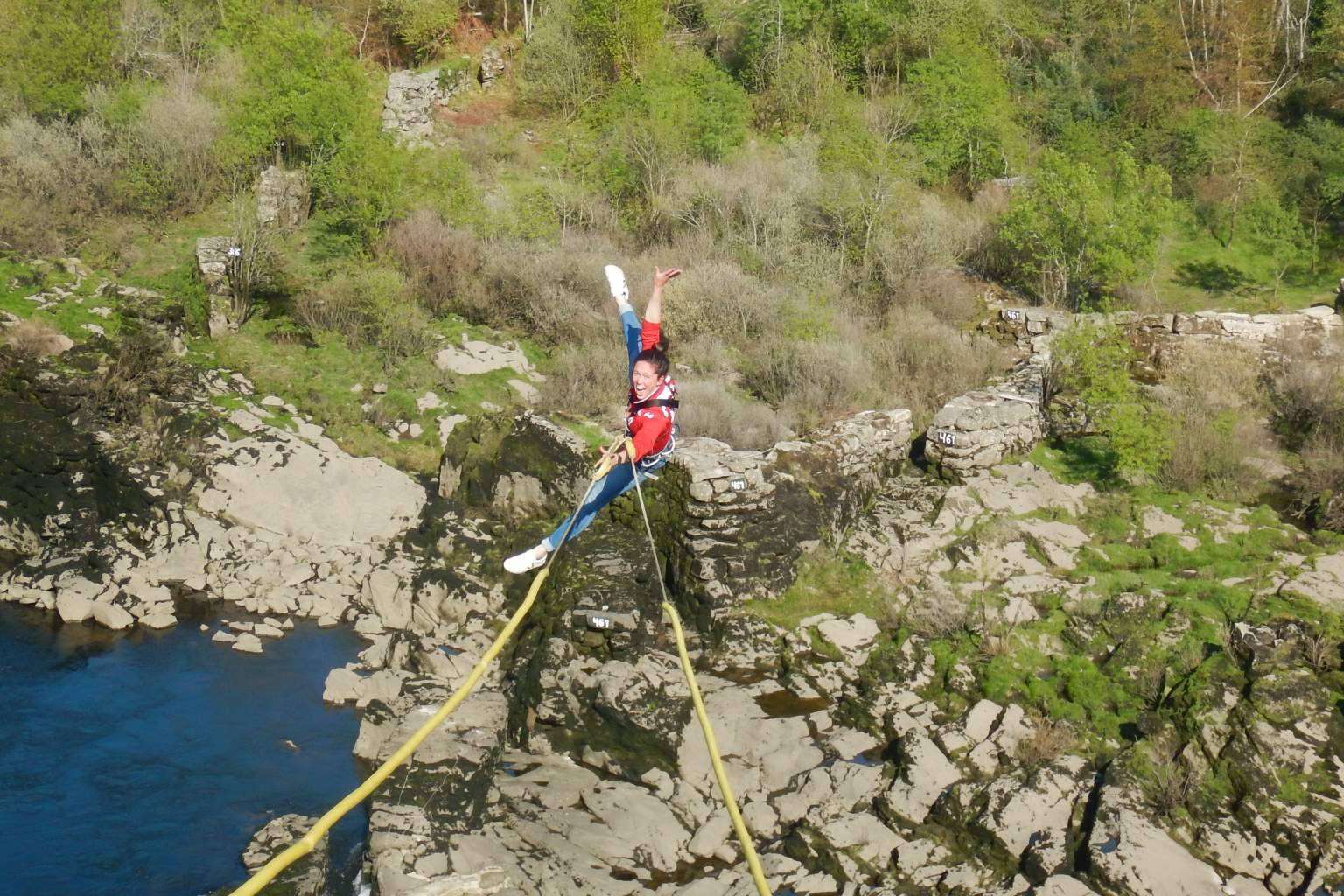 Turac Aventura ofrece la oportunidad de realizar puenting en Galicia