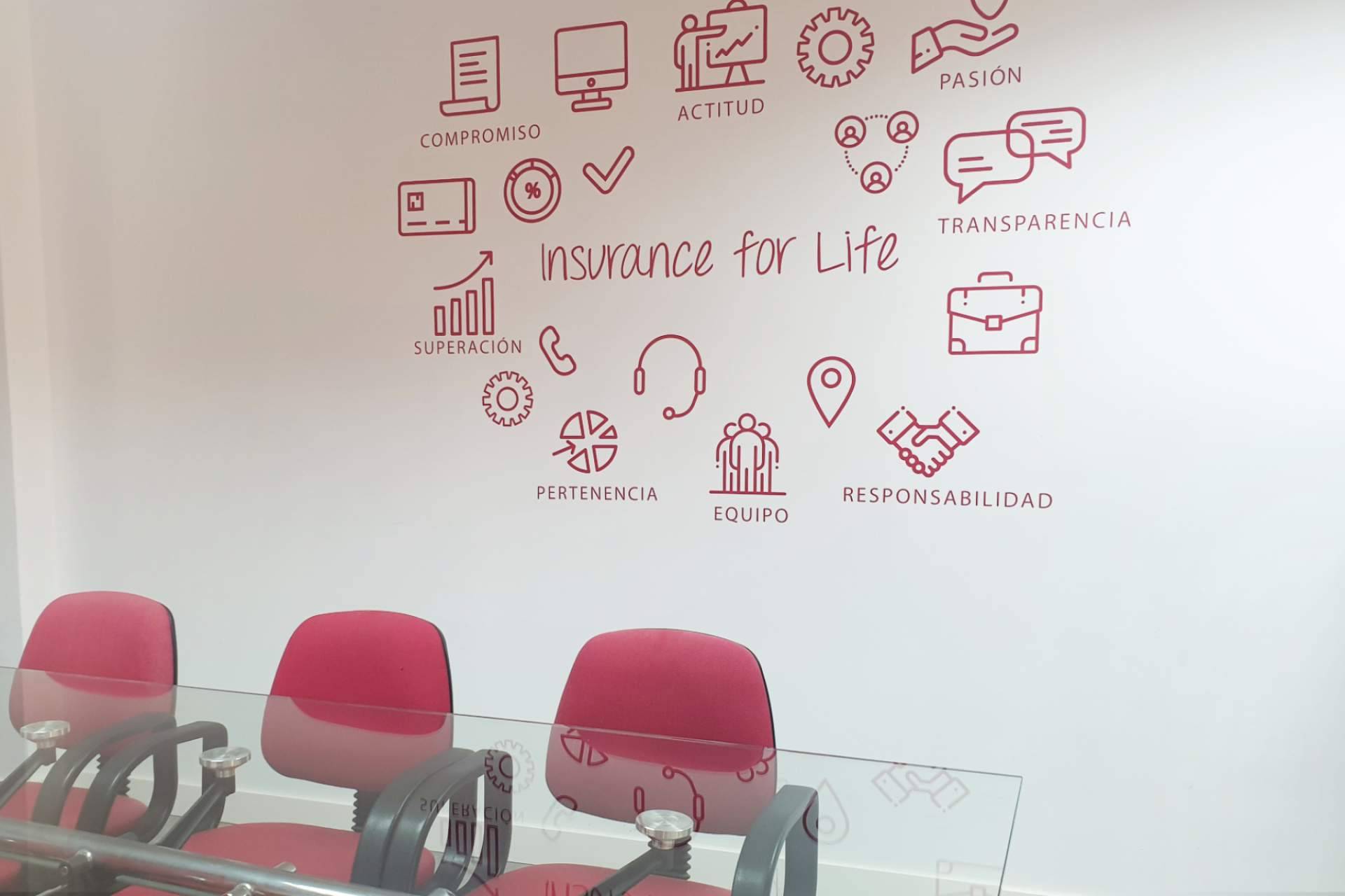¿Dónde encontrar una correduría de seguros que ofrece la oportunidad de operar como parte de sus franquicias de seguros? Medialia Group