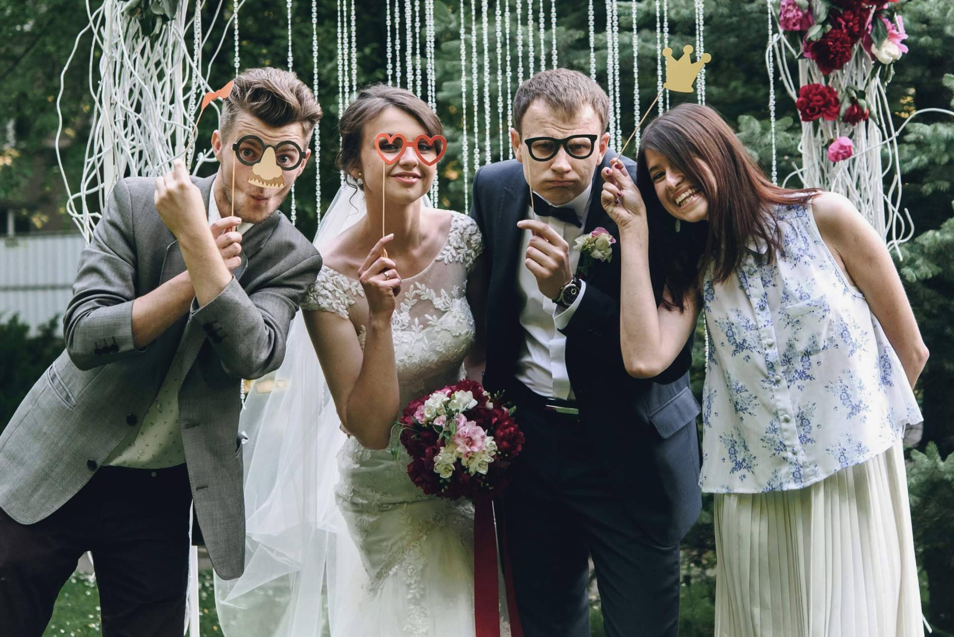 Tu Fiesta Mola Mazo ofrece un photocall decorativo que animará cualquier fiesta y evento