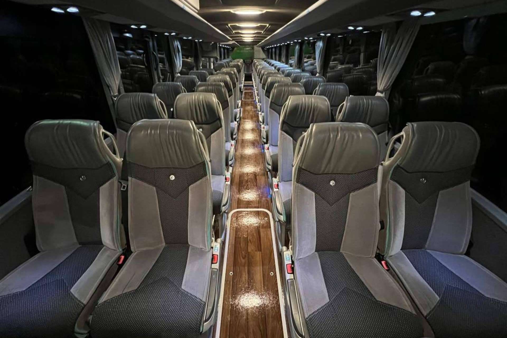Traslado aeropuerto en Madrid con Torres Bus