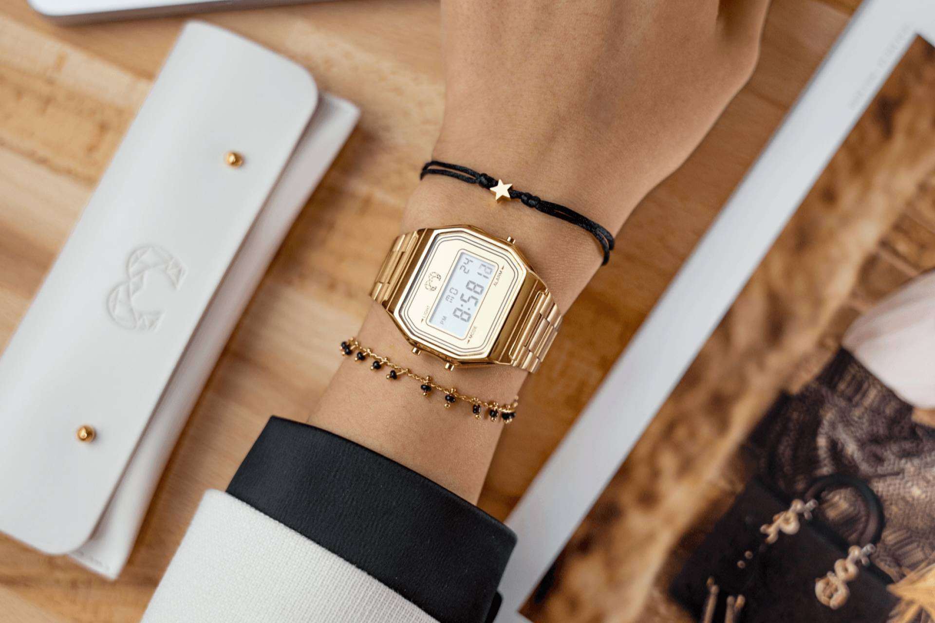 Los accesorios de la joyería online Le Petite Marie son clave para conseguir un look de 10