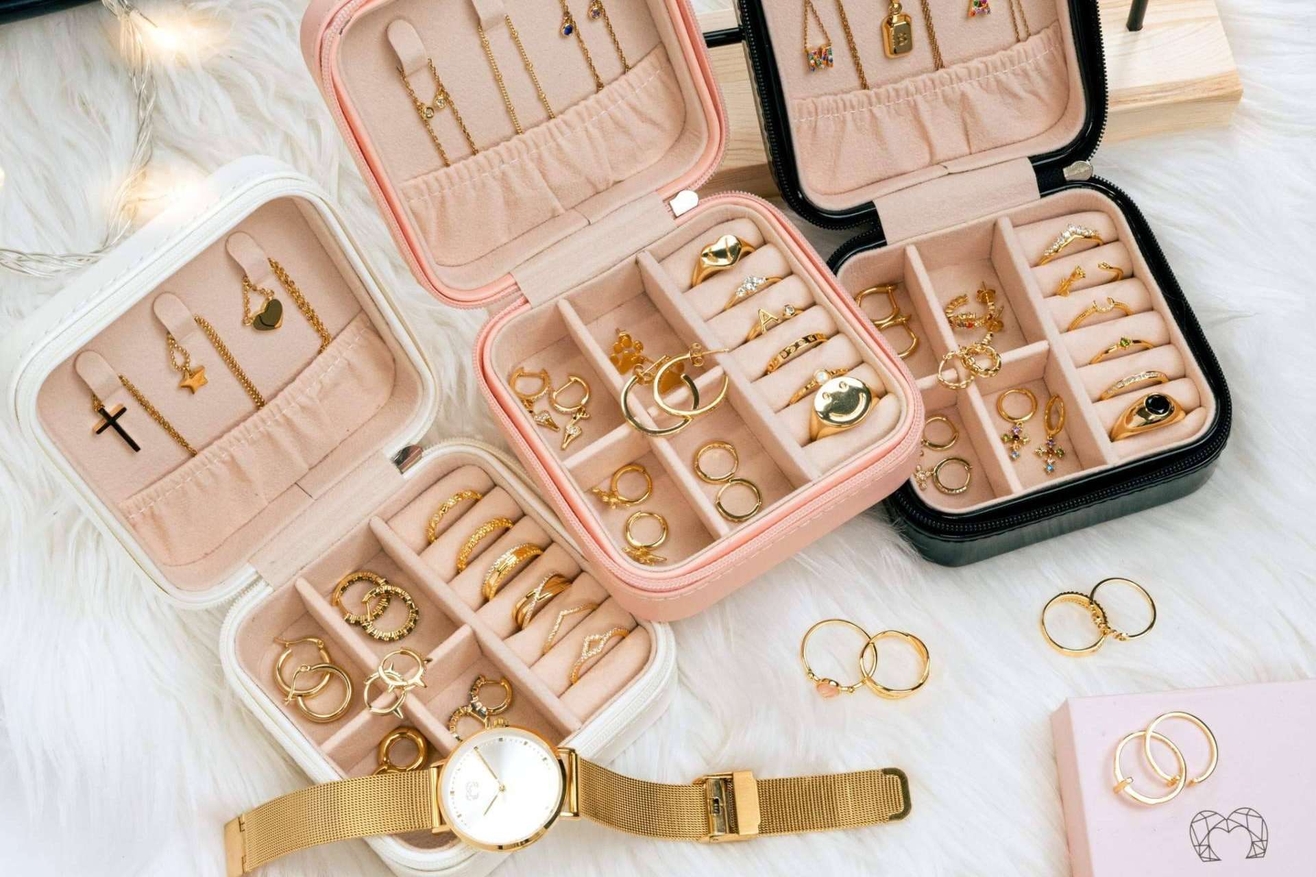 Le Petite Marie da algunas recomendaciones para cuidar joyas en verano