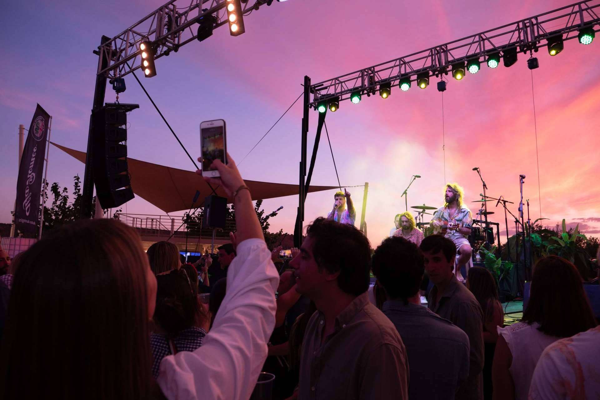 ¿Dónde encontrar un plan de final de verano para todos los públicos? El evento III Tardeo Entre Olivos