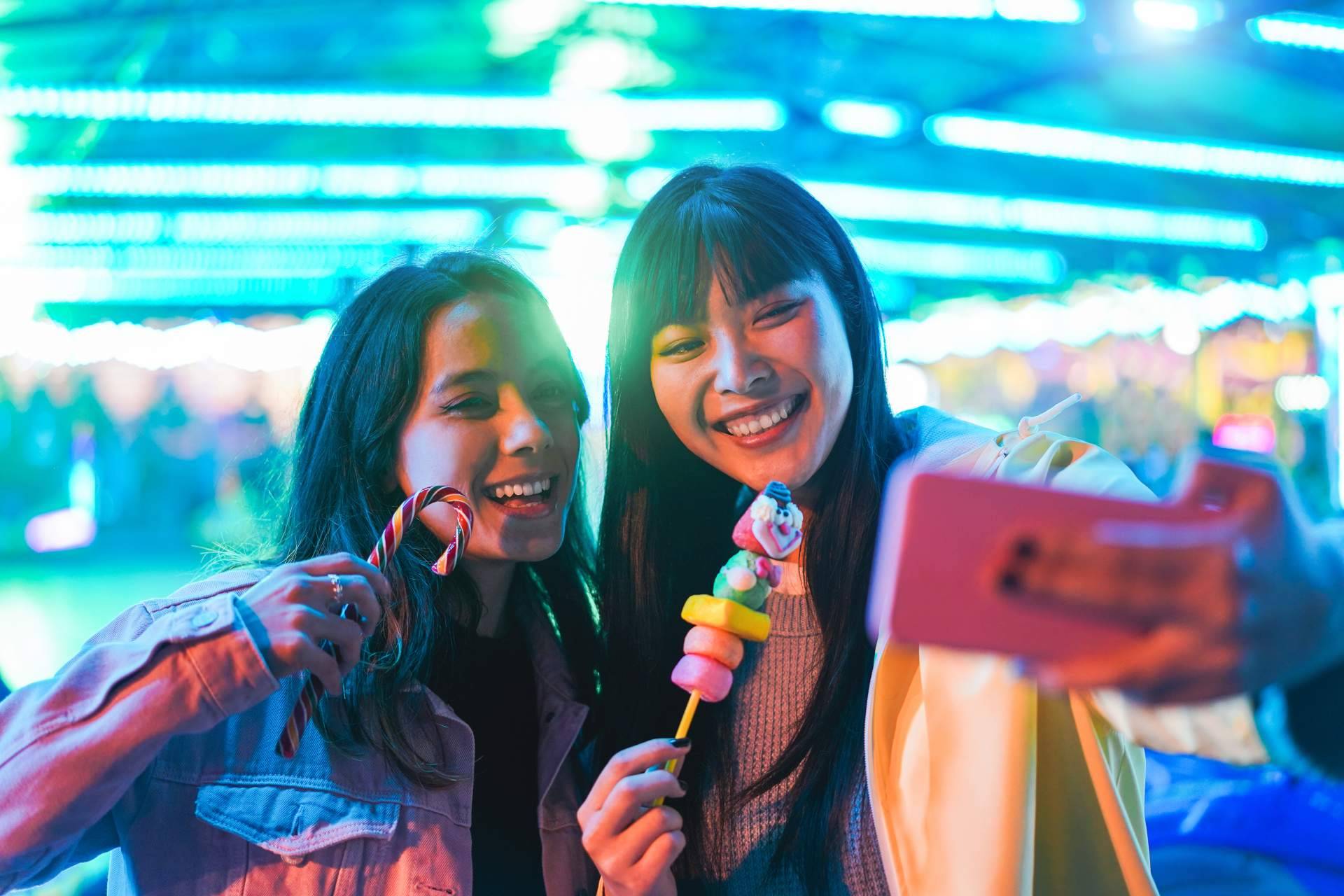 El papel de los microinfluencers en la generación de confianza y credibilidad para las marcas