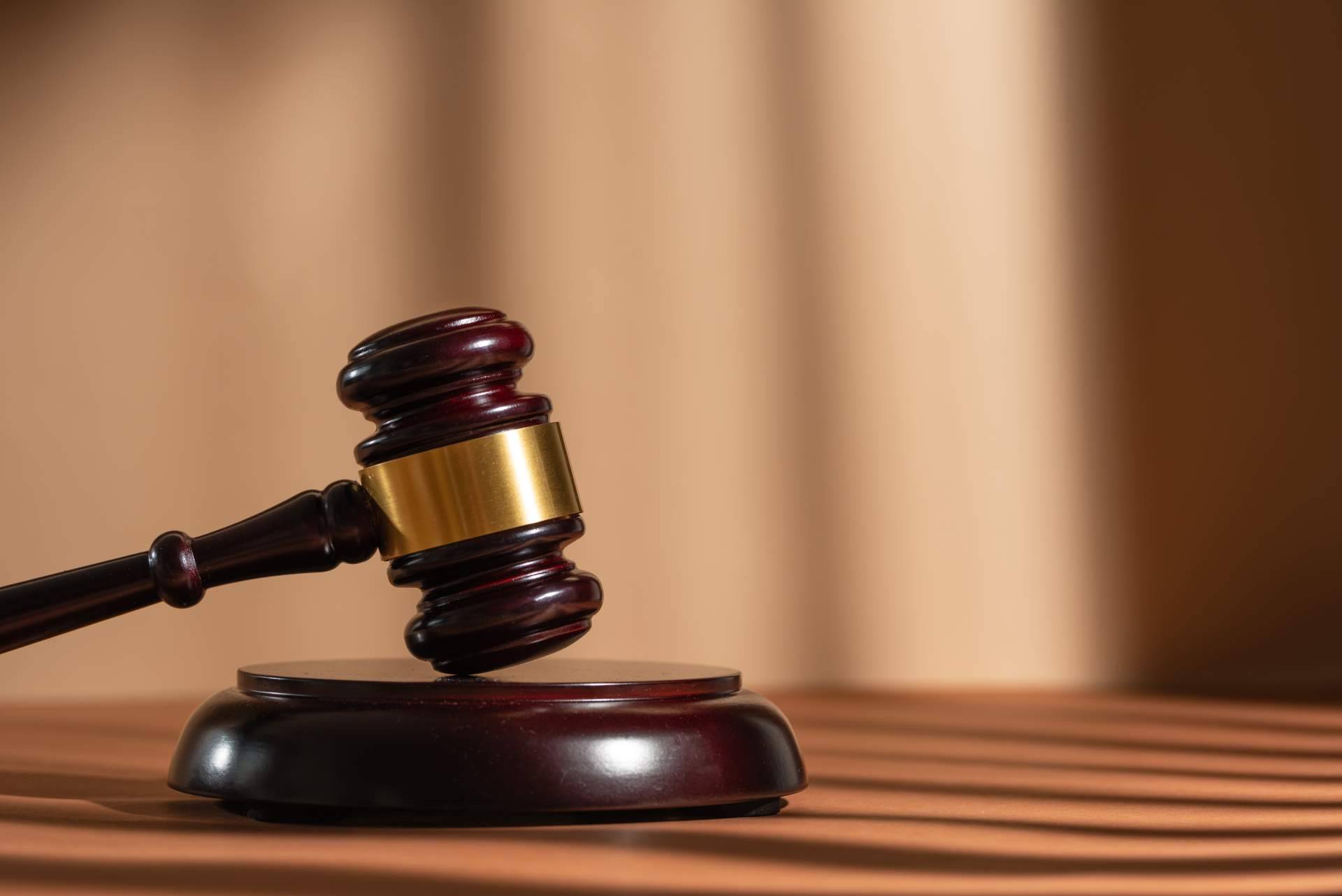 Acountax Madrid explica dónde se pagan las costas de un juicio