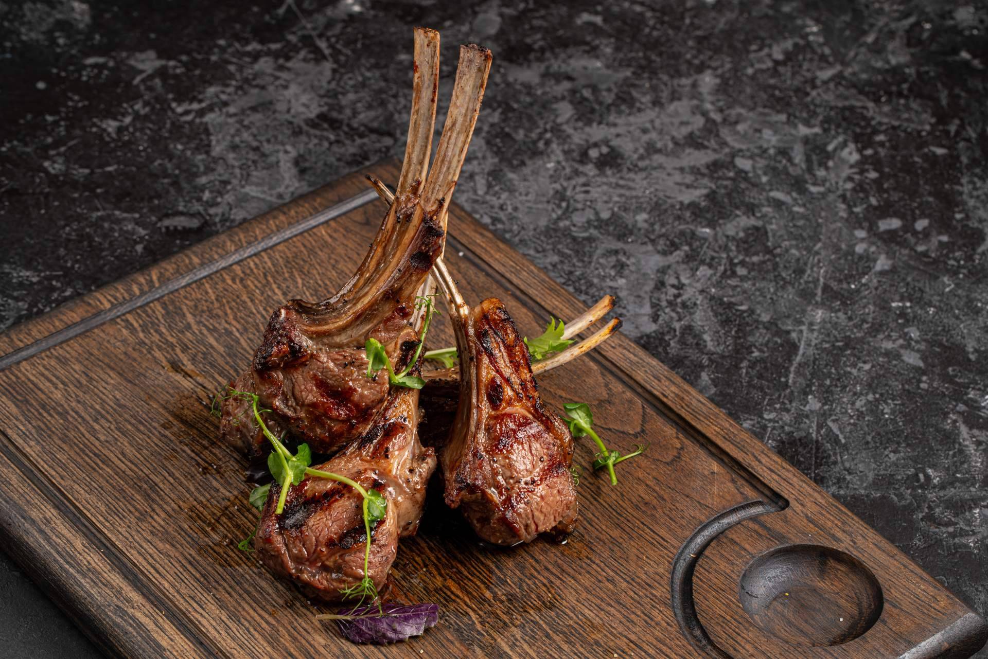 Carne fresca y tierna de cordero de la mano de Ganadería Aguirre