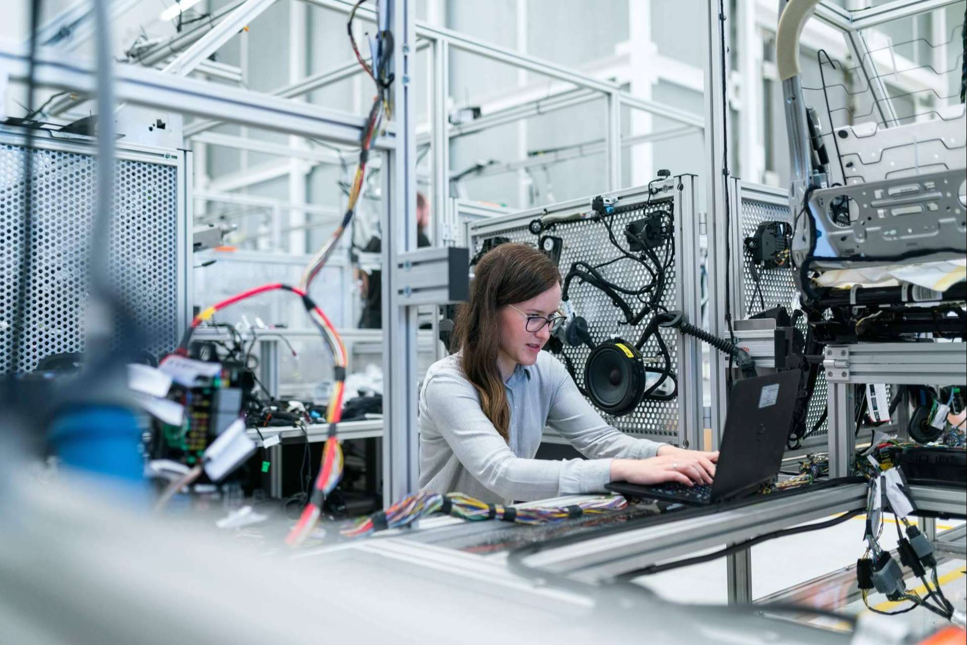 Transformar a las empresas que se dedican a la manufactura industrial, el objetivo de la consultoría Overtel