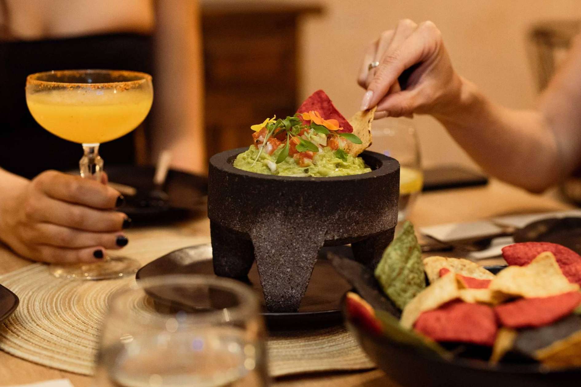 Todos los jueves a partir de las 20.00 h en Hijo del Maíz, Fiesta Mexicana con grandes descuentos y DJ