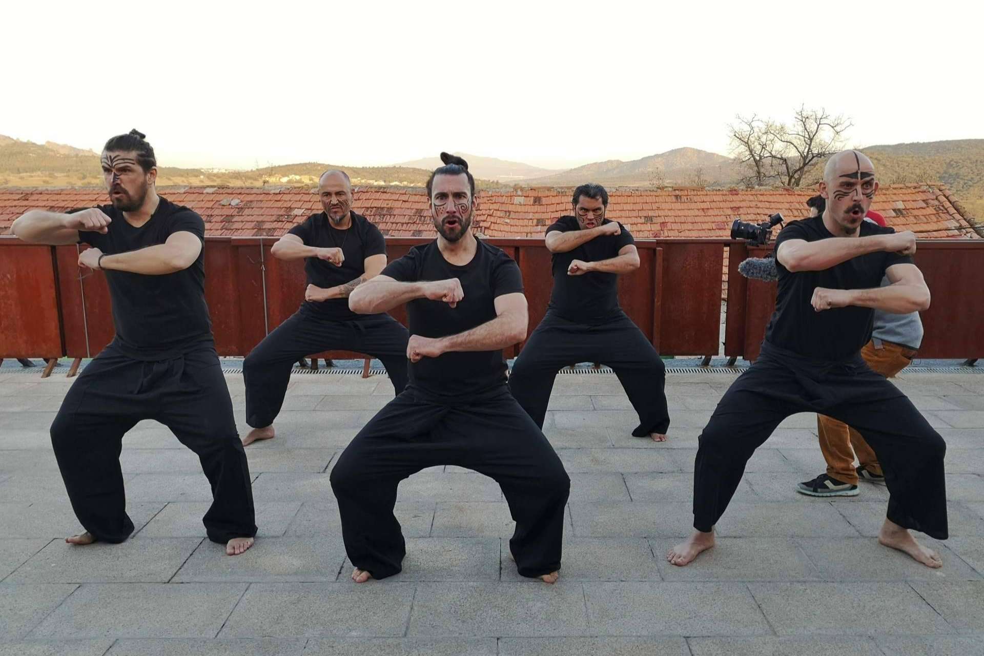 De la tradición maorí a la sala de juntas; revolucionar las dinámicas de team building con la haka
