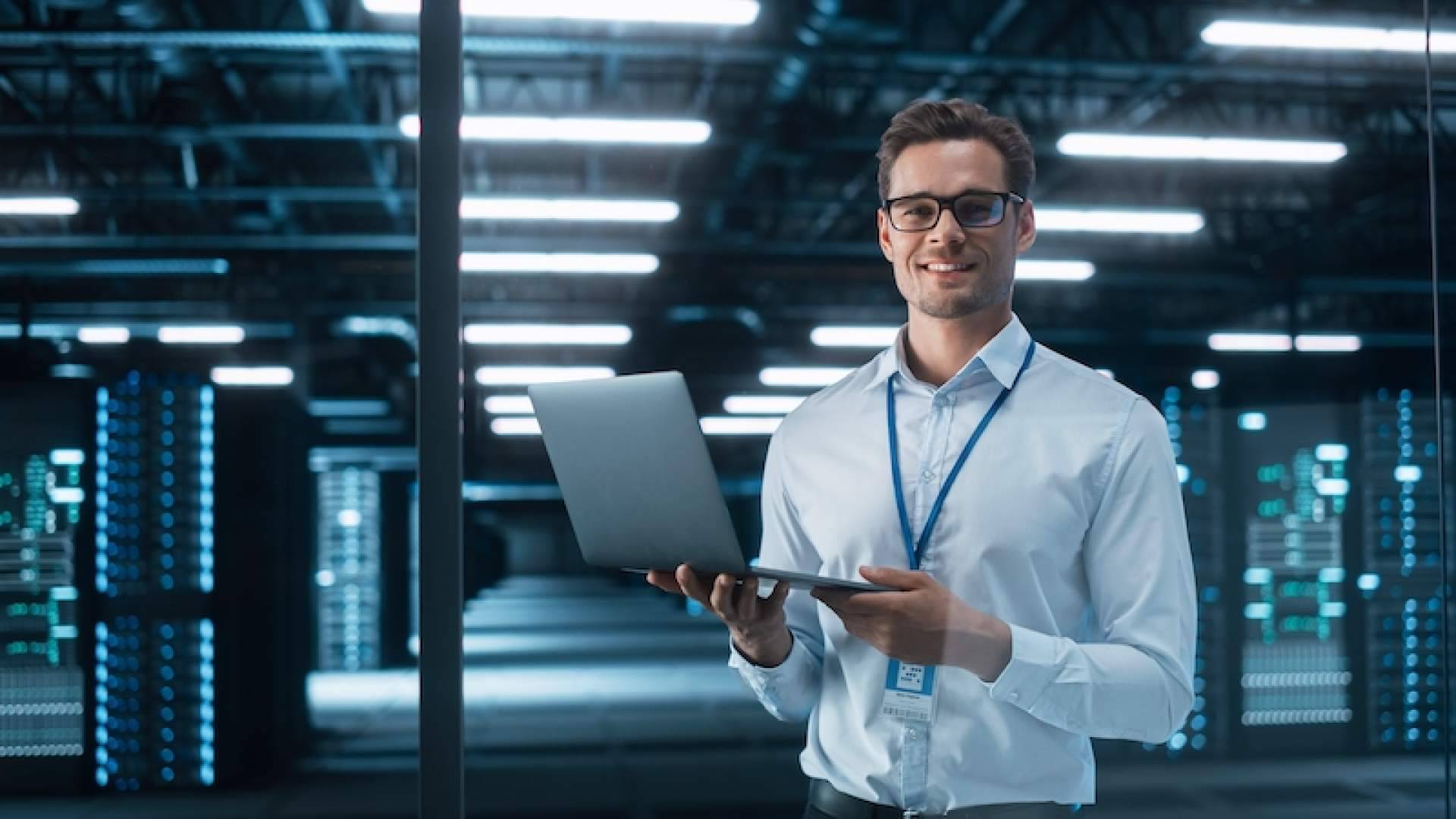 Unificar y acelerar el desarrollo y las operaciones de TI