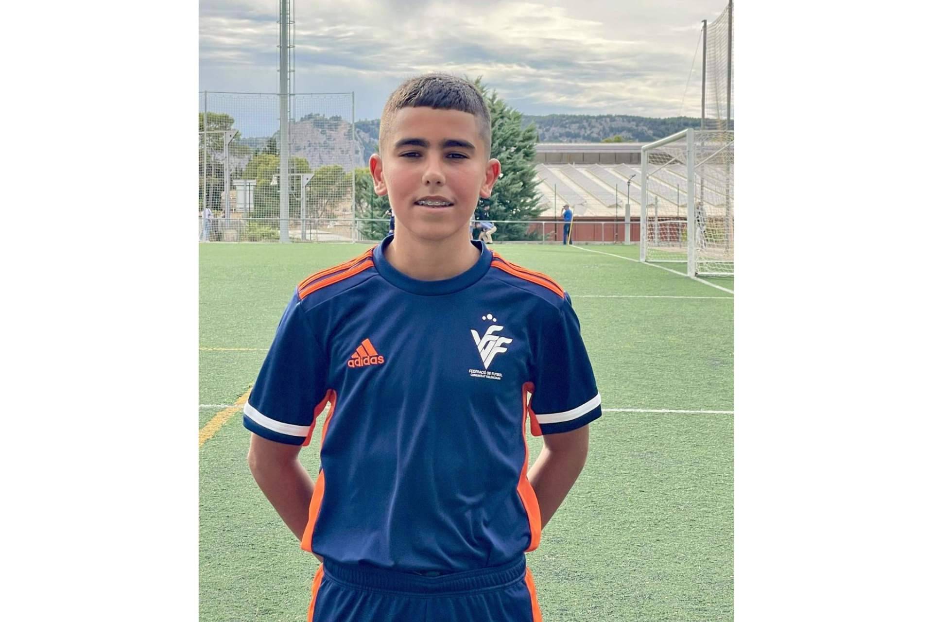 Roi López, con solo 14 años, es la promesa del fútbol