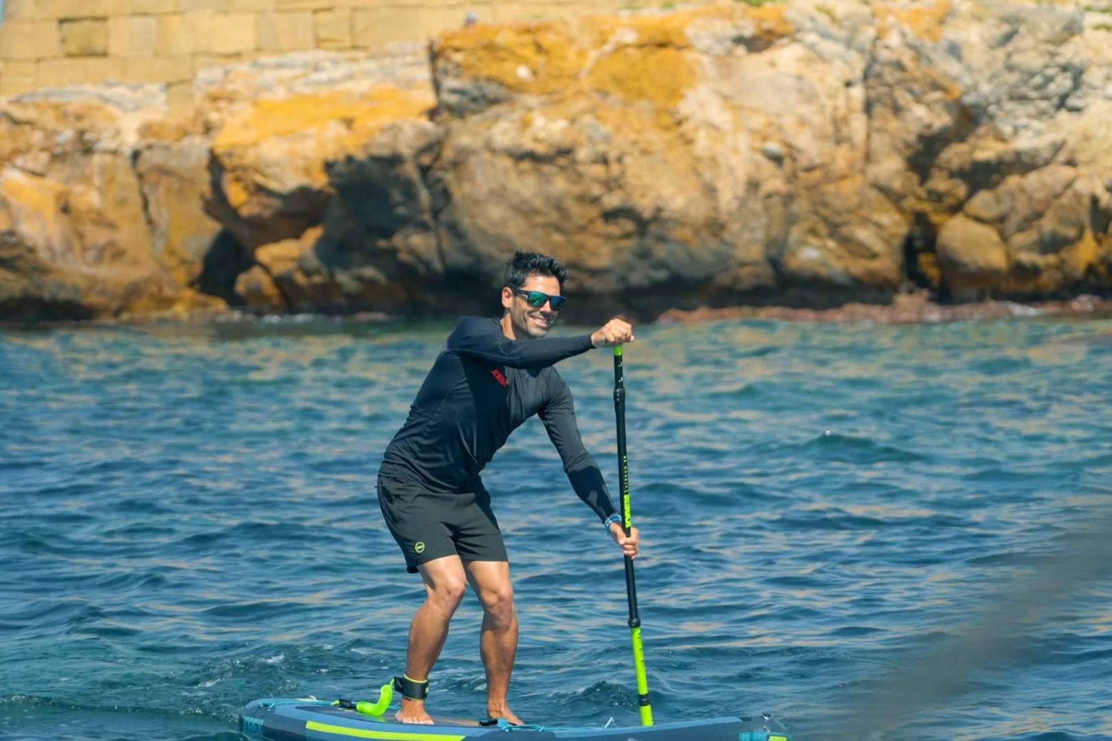 Los beneficios del paddle surf en invierno, por Nauticmar