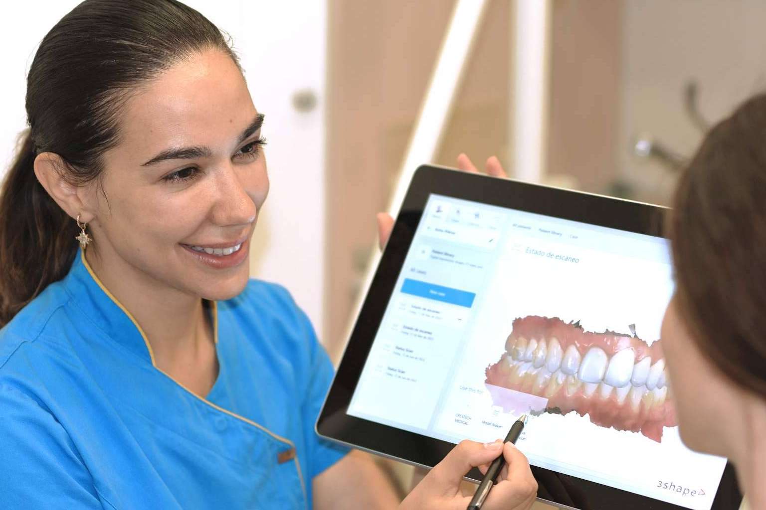 Uno de los centros de referencia de la zona, la Clínica Dental Arai