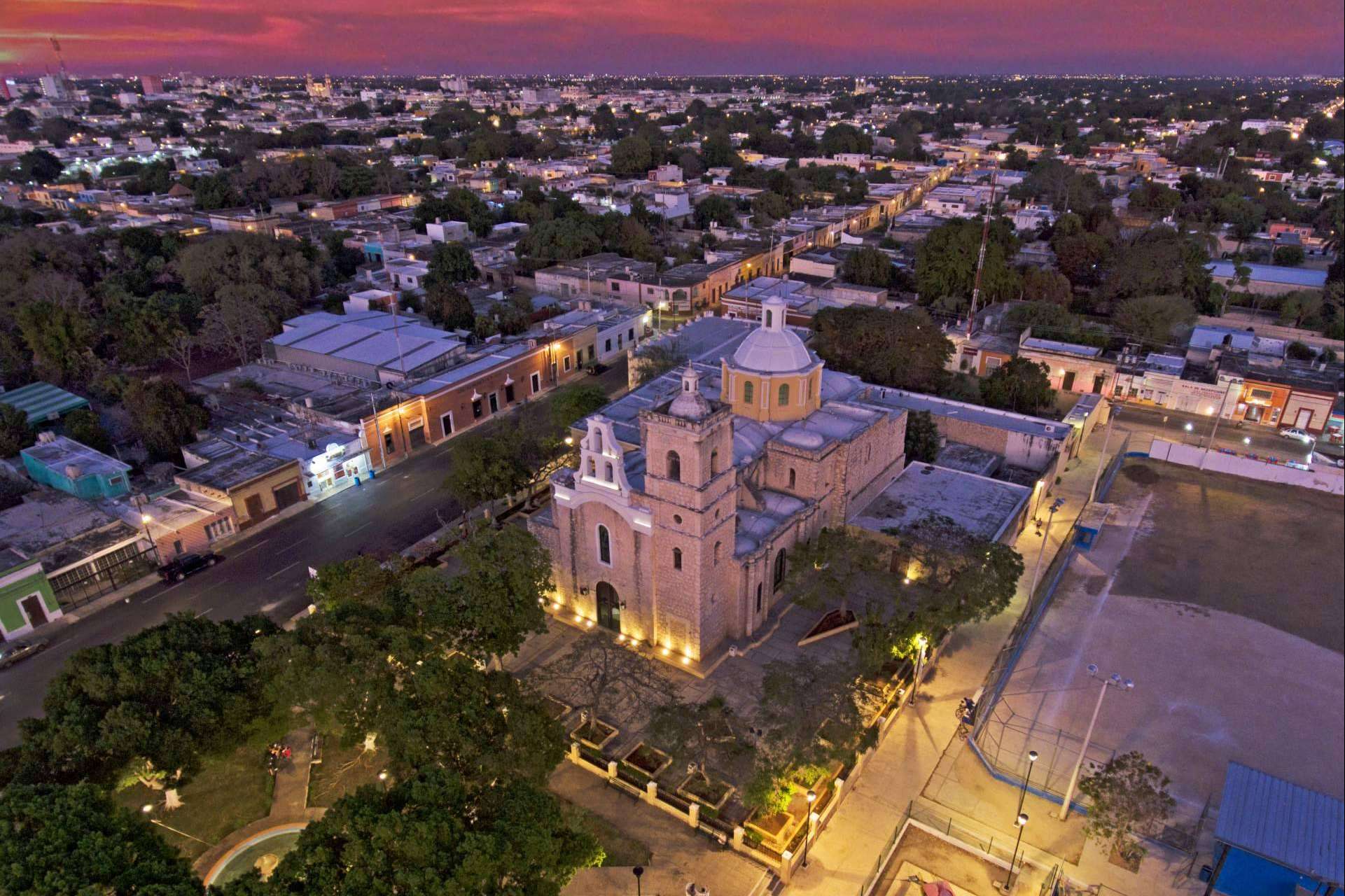 Desvelando los factores que han propiciado el aumento del turismo y la actividad económica en Yucatán