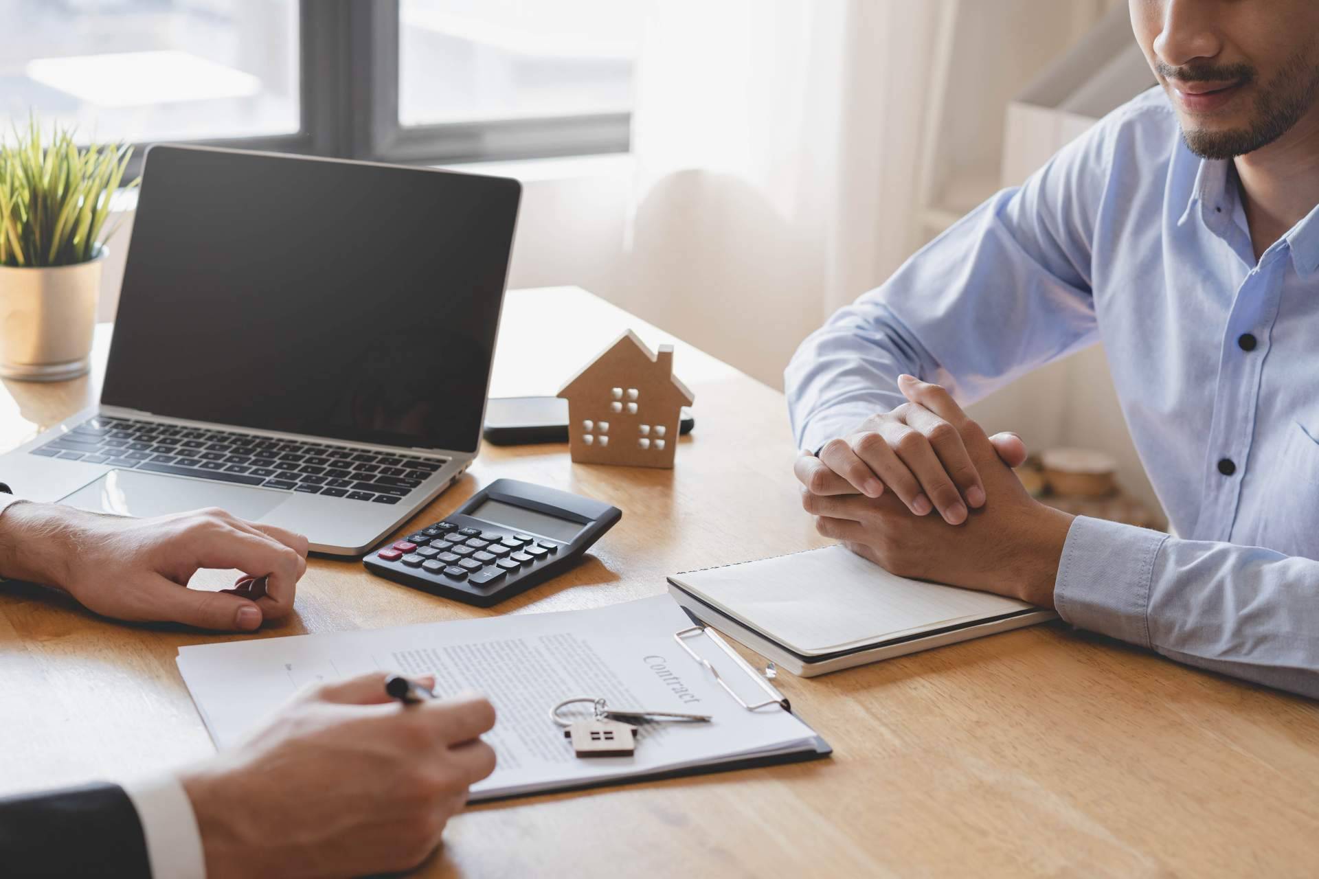 Revisar y renegociar la hipoteca para mejorar sus condiciones, con gibobs allbanks