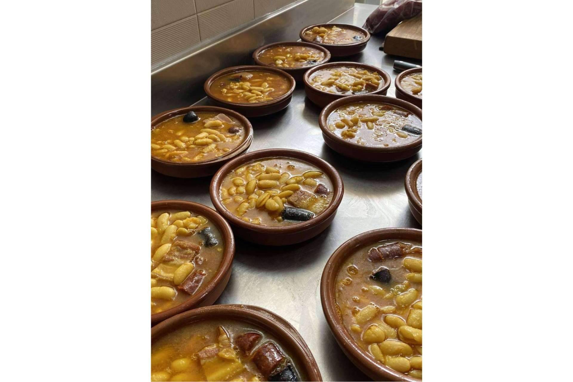 Restaurante asturiano Marbella Tapas Paca, el espacio donde disfrutar del auténtico 'tapeo'
