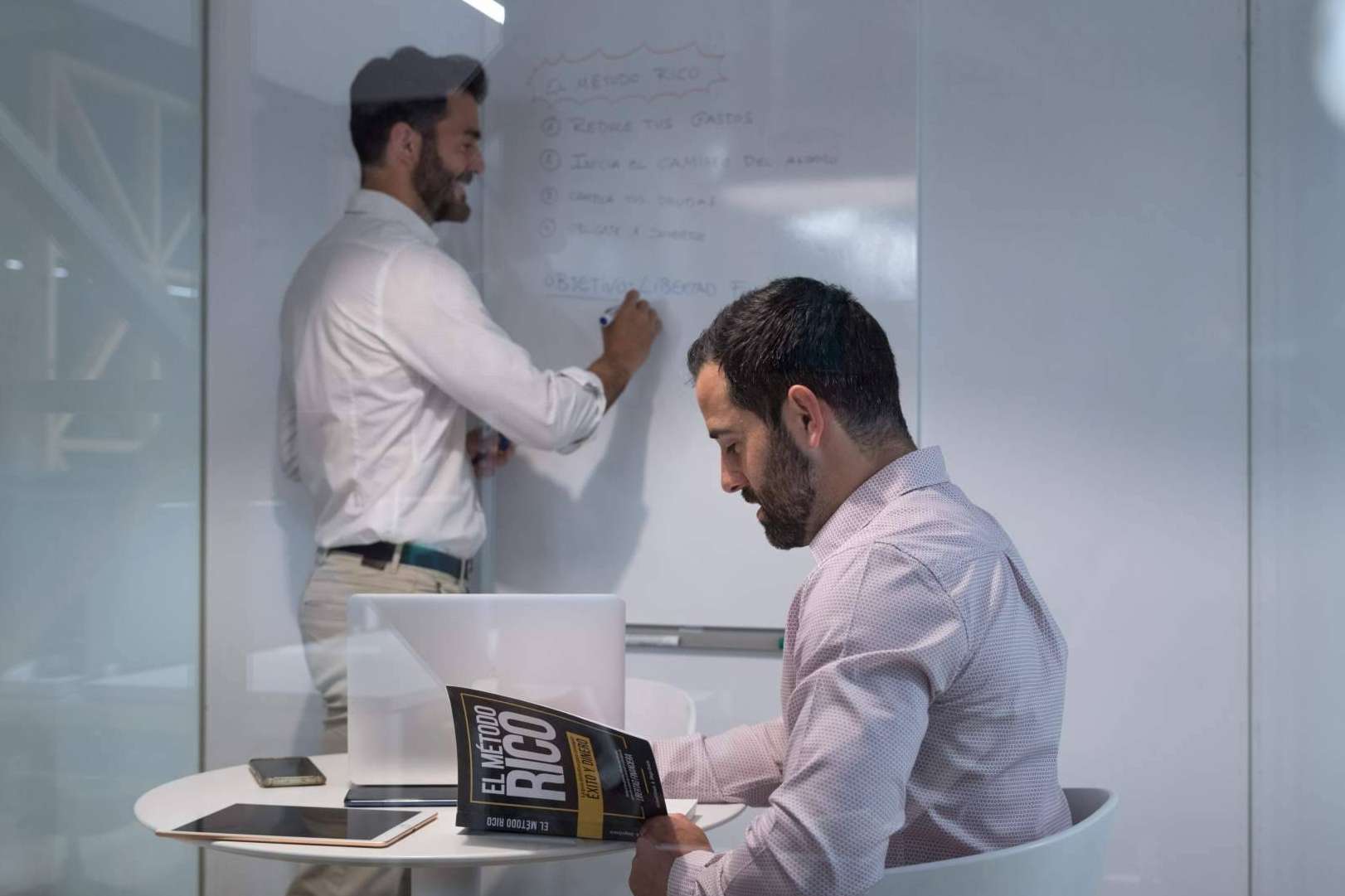 ¿Cuáles son las ventajas de invertir con El Método Rico?