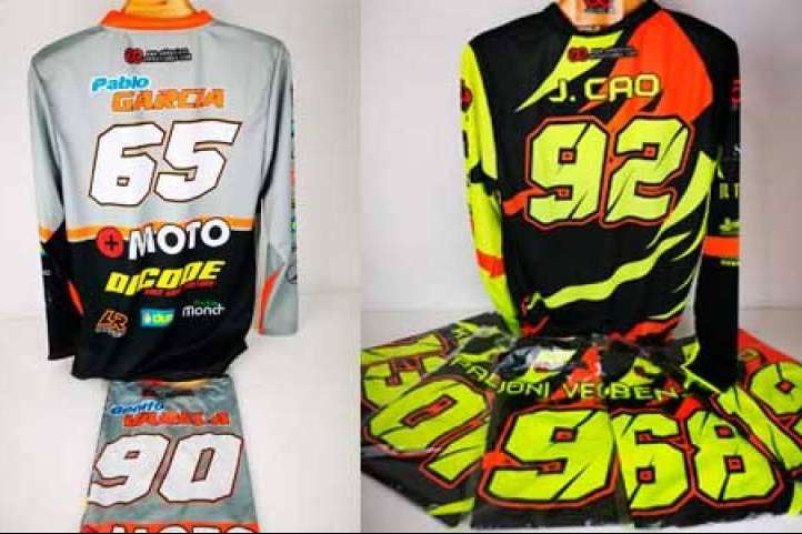 ADHESIVOSEMBARRADOS y su catálogo de camiseta motocross
