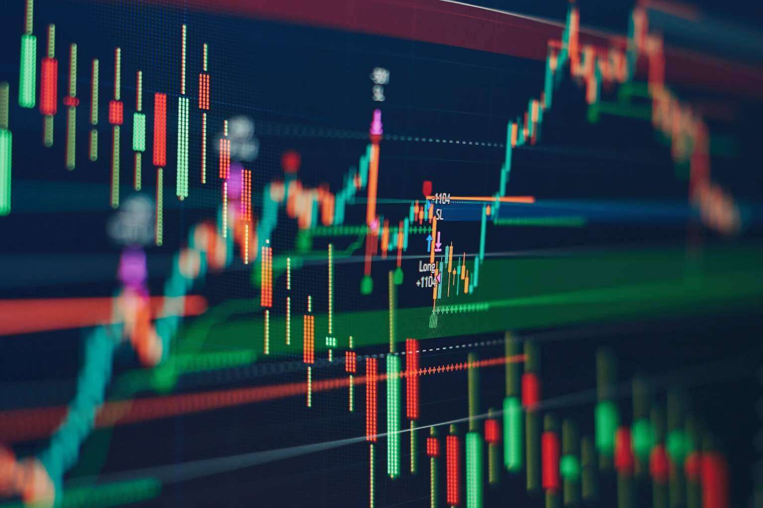Novedades en el mundo de las criptomonedas y guías para inversores, con la plataforma Tradingero