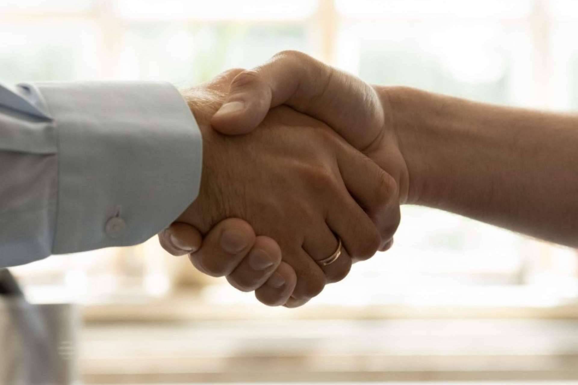Laluzmásbarata, un servicio exclusivo que compara y busca las mejores ofertas de luz y gas en España