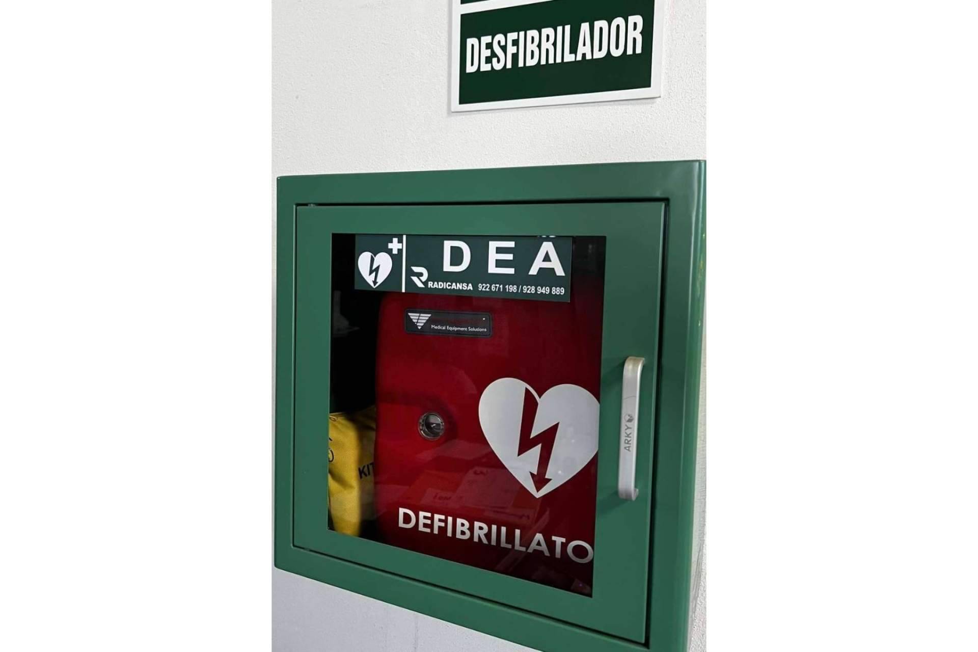 Instalación de desfibriladores en las comunidades de propietarios