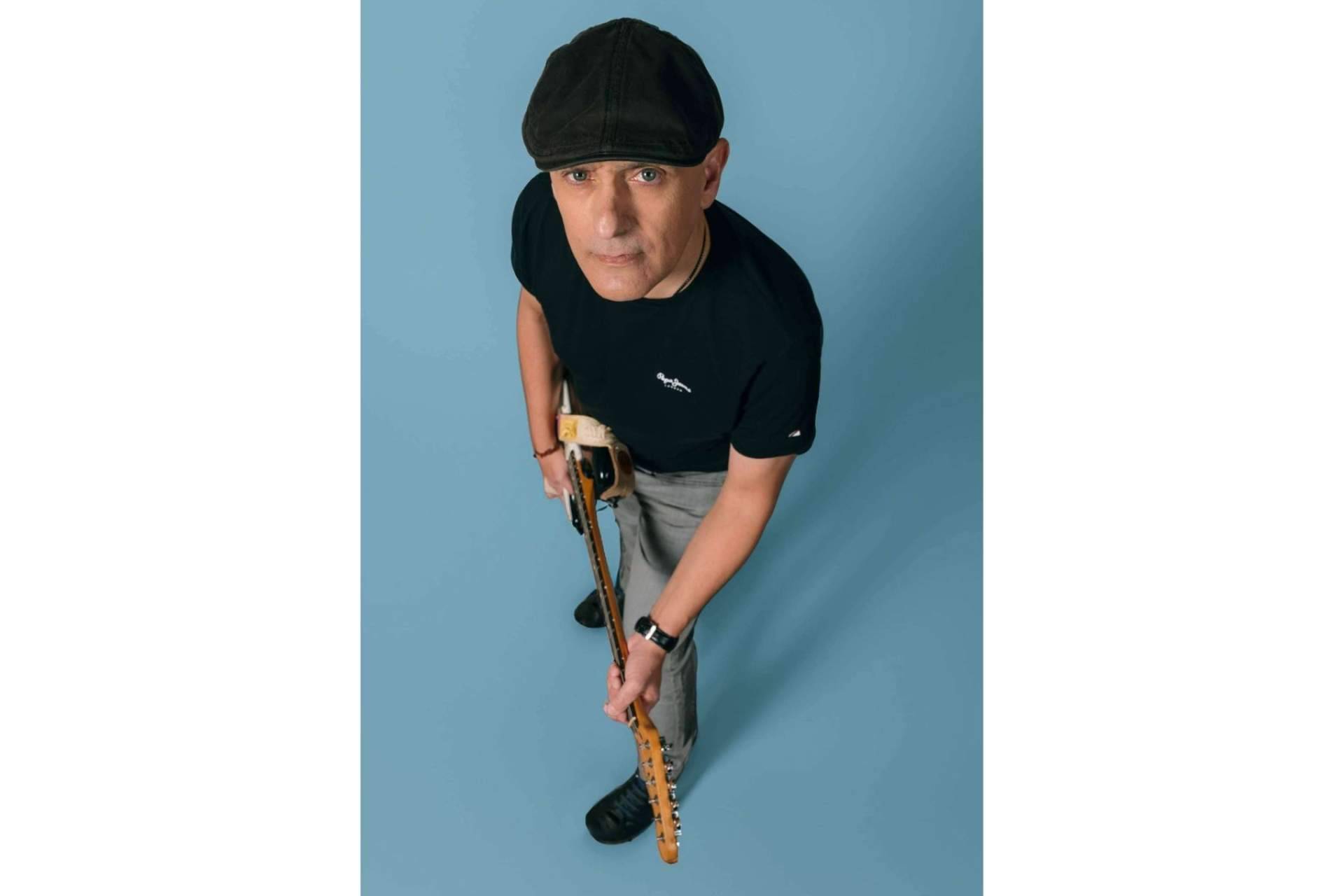 Javier Sólo saca su nuevo single 'Llegar a las manos' con la colaboración de Dani Flaco