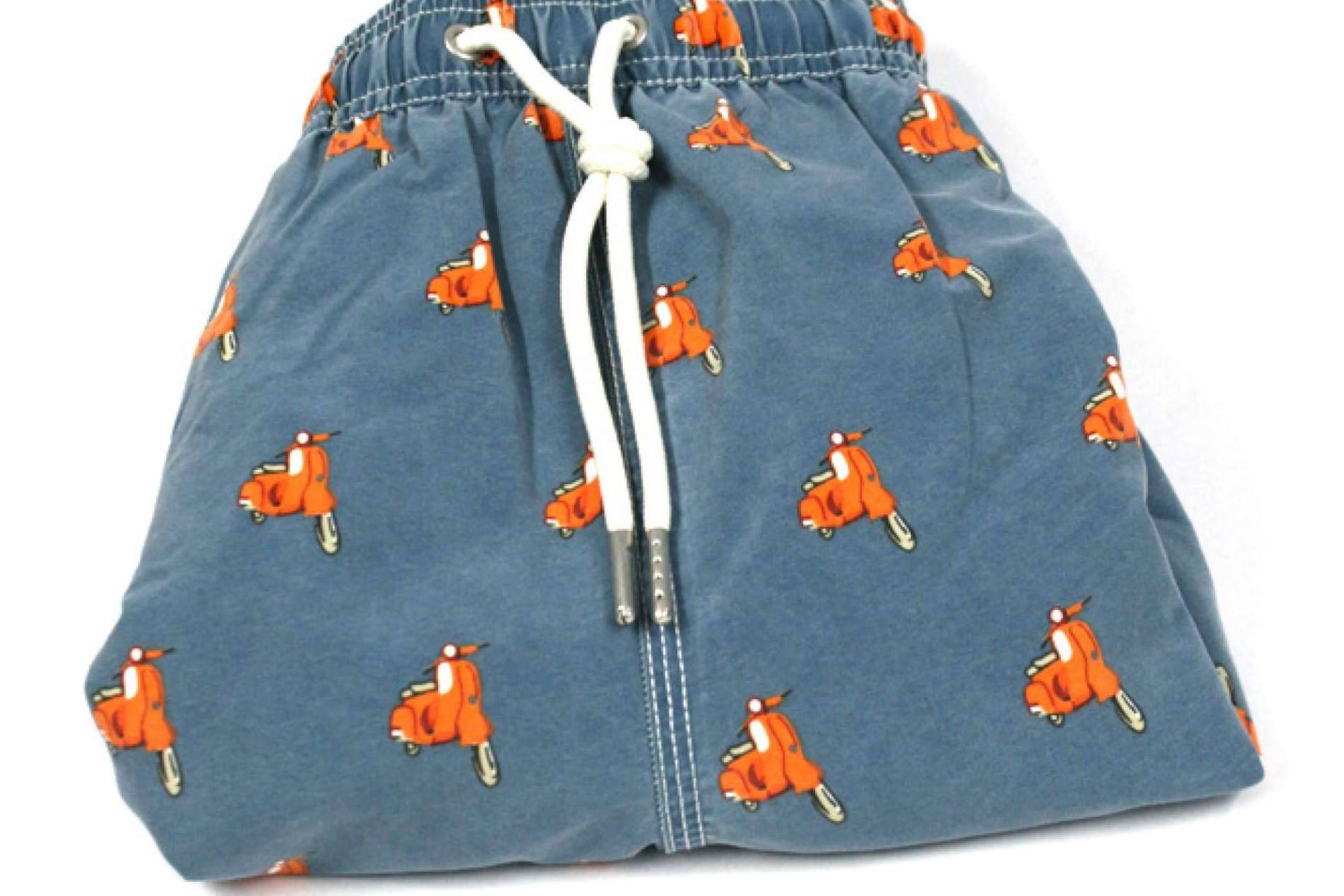 Solohombre permite impactar este verano a través de su ropa y accesorios
