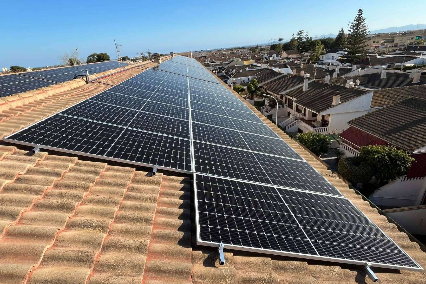 Todas las claves de las comunidades solares, de la mano de Ingeniería Aplicada
