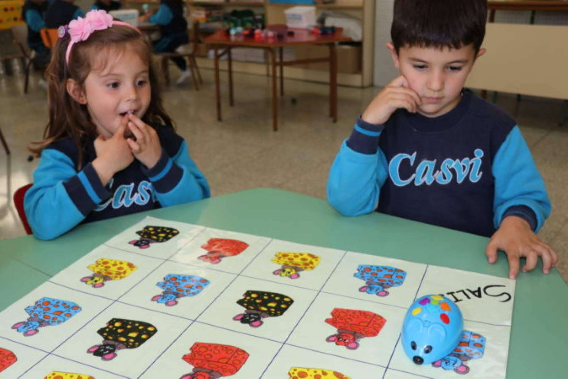 Eurocolegio Casvi revela estrategias claves para guiar a los hijos en el mundo digital