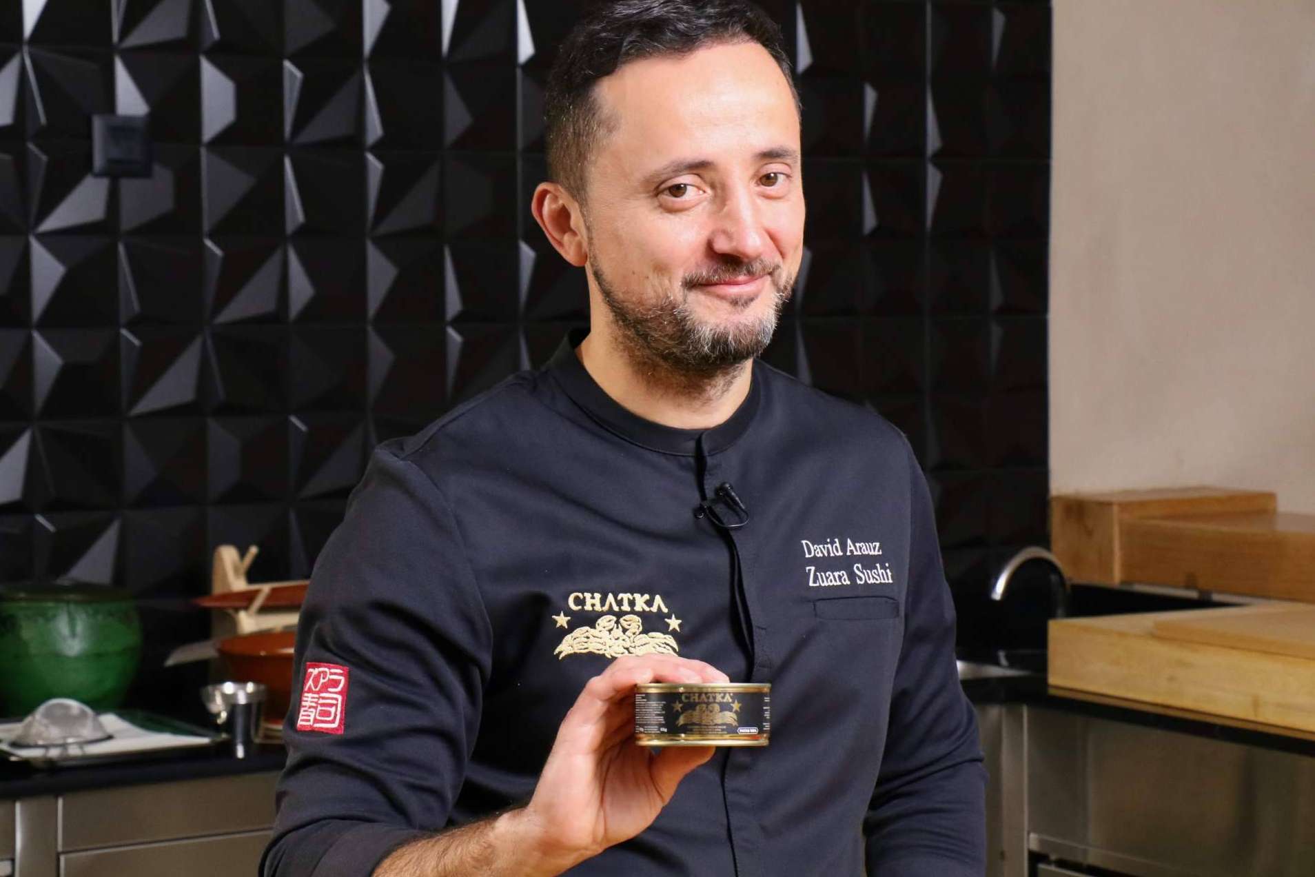 El chef David Arauz descubre técnicas de preparación y sus mejores recetas con CHATKA Cangrejo Real