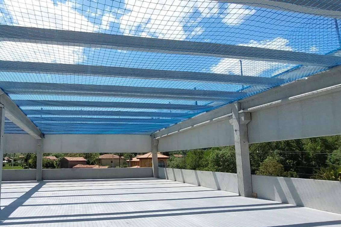 Importancia de las redes de seguridad en el ámbito de las obras de construcción industrial