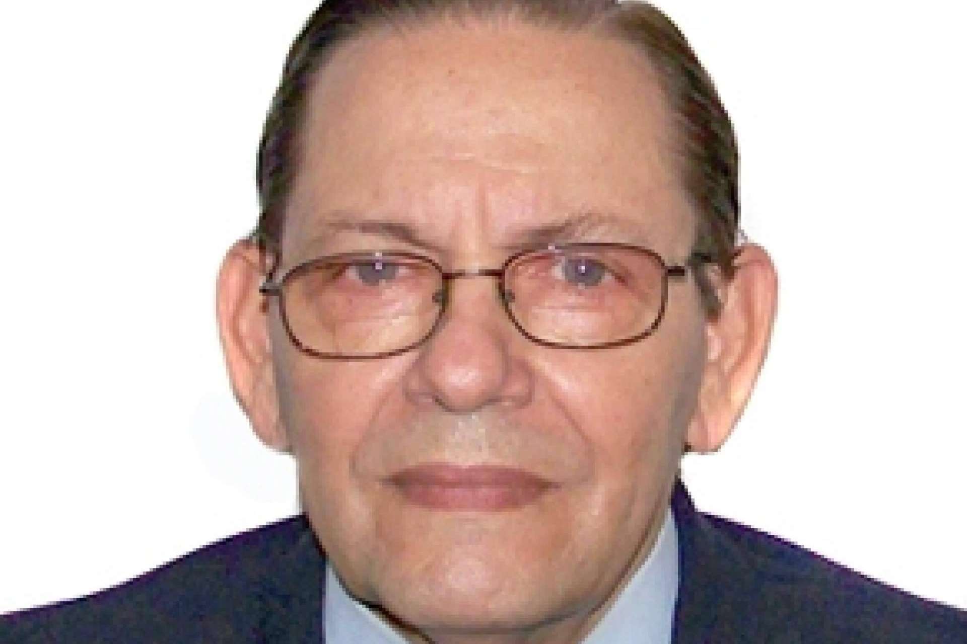 El paciente tiene derecho a decidir operar su hernia inguinal sin mallas.