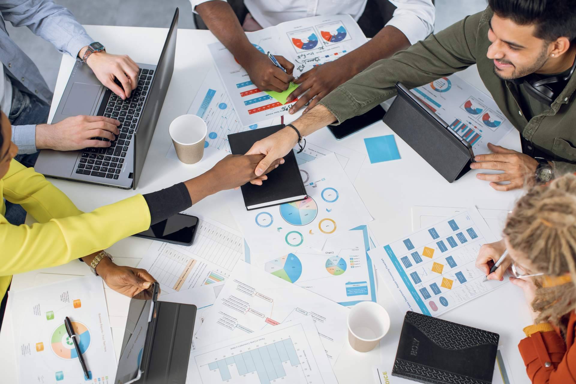 ENEB ofrece un Máster en Marketing Digital y Analytics + Máster en Dirección Comercial y Marketing