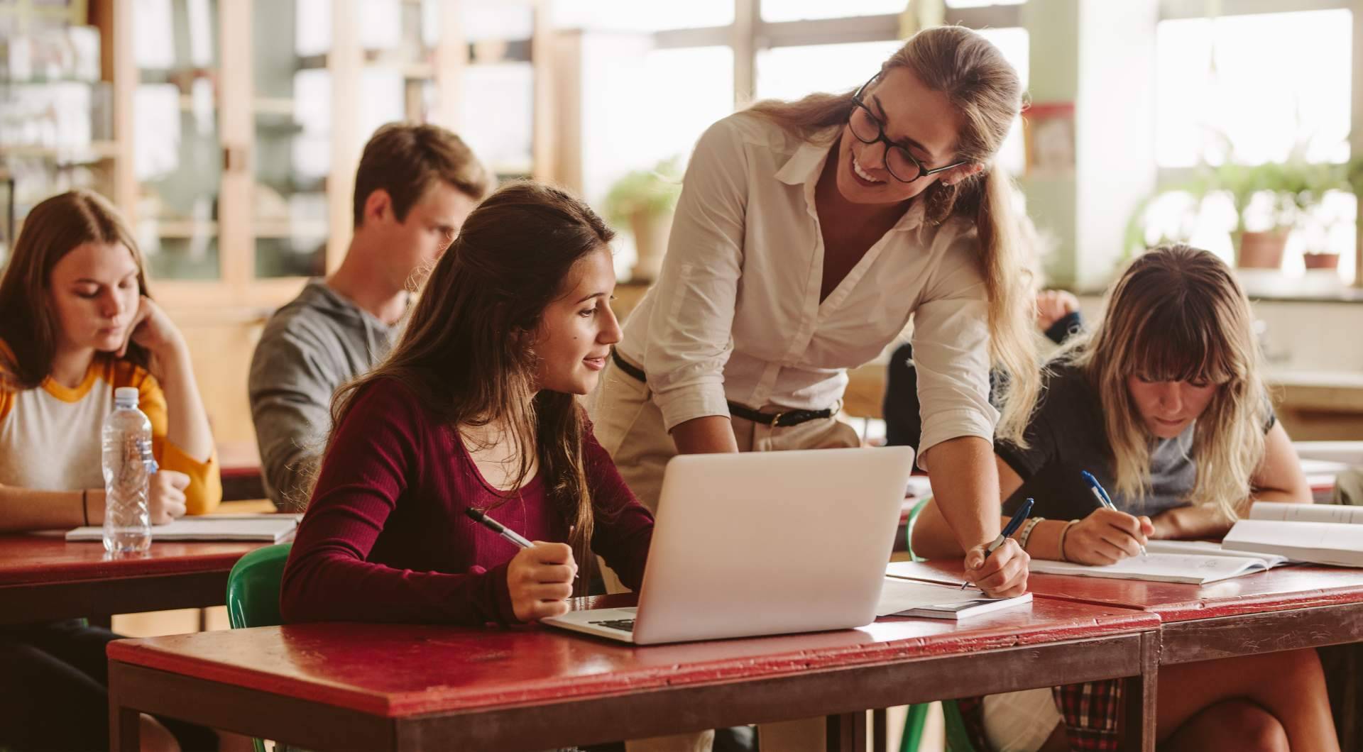 Aprender a preparar a profesionales para la búsqueda de empleo, con Formación Carpe Diem