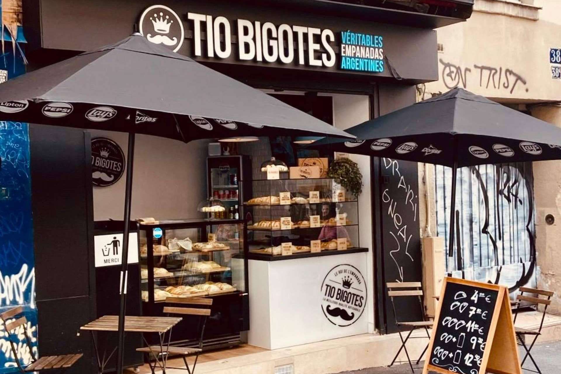 La franquicia de empanadas argentinas Tío Bigotes viaja desde España hacia Francia
