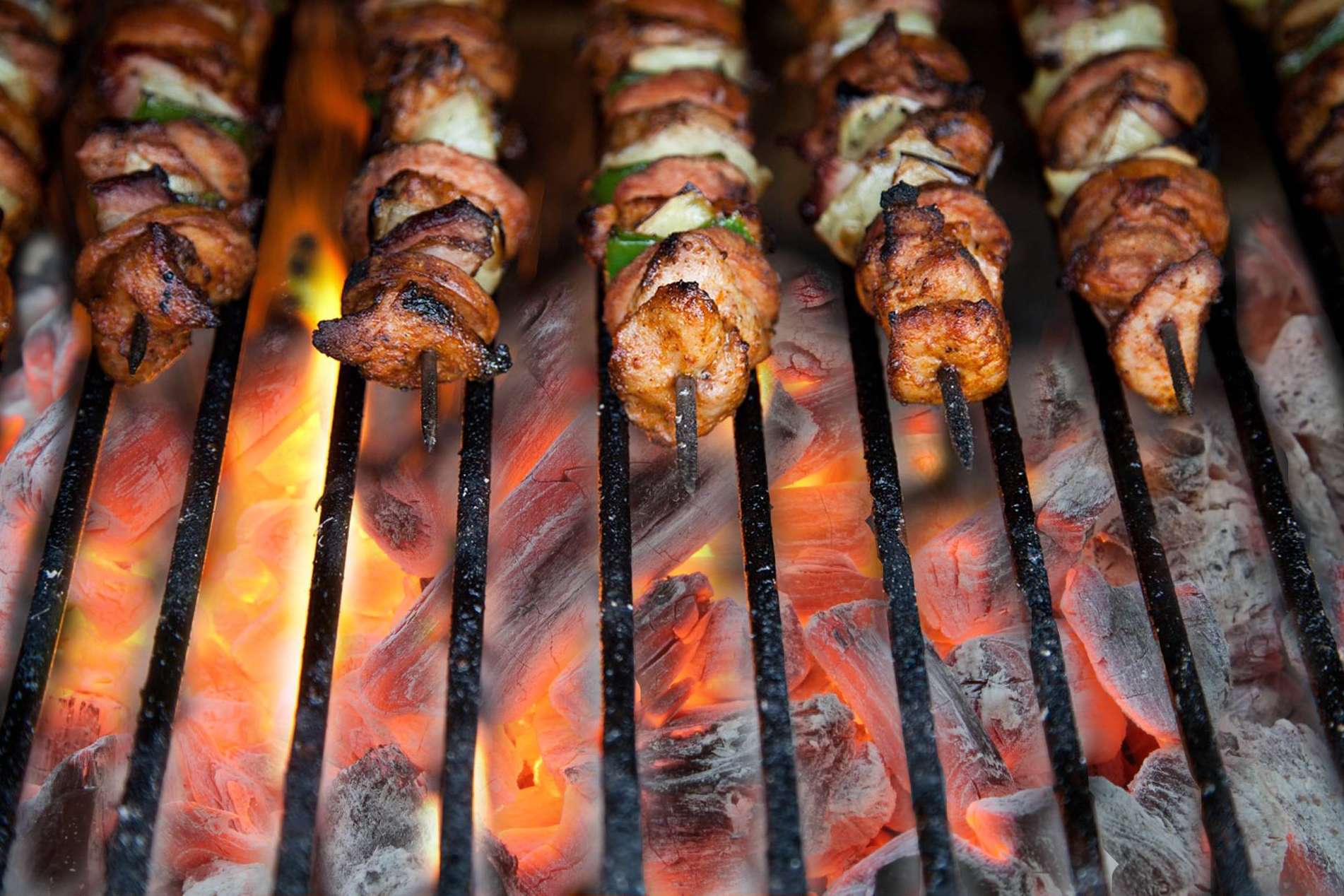 Carbón Marabú, una de las mejores opciones para barbacoa