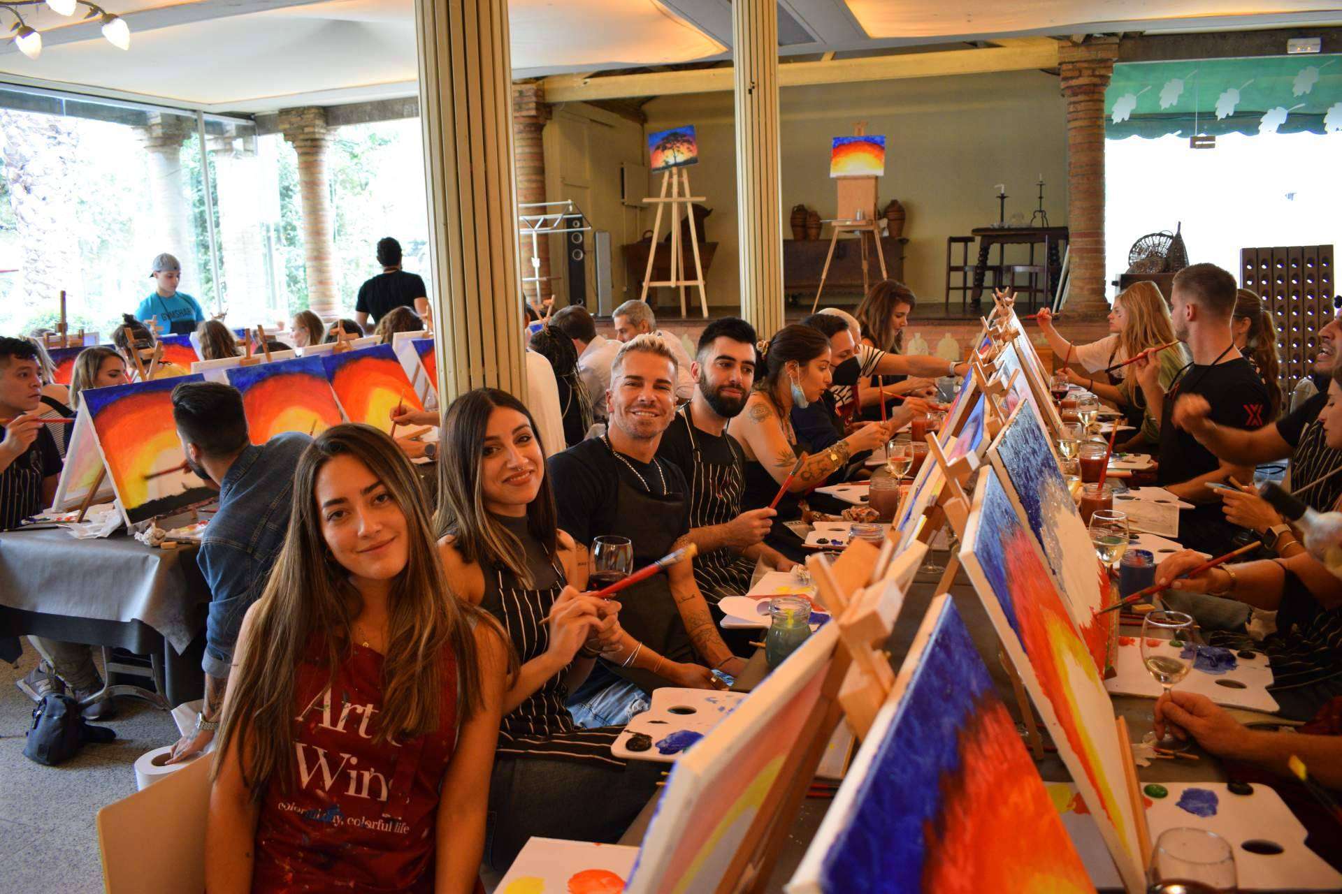 Art and Wine, un taller fascinante que fusiona arte y vino en Madrid
