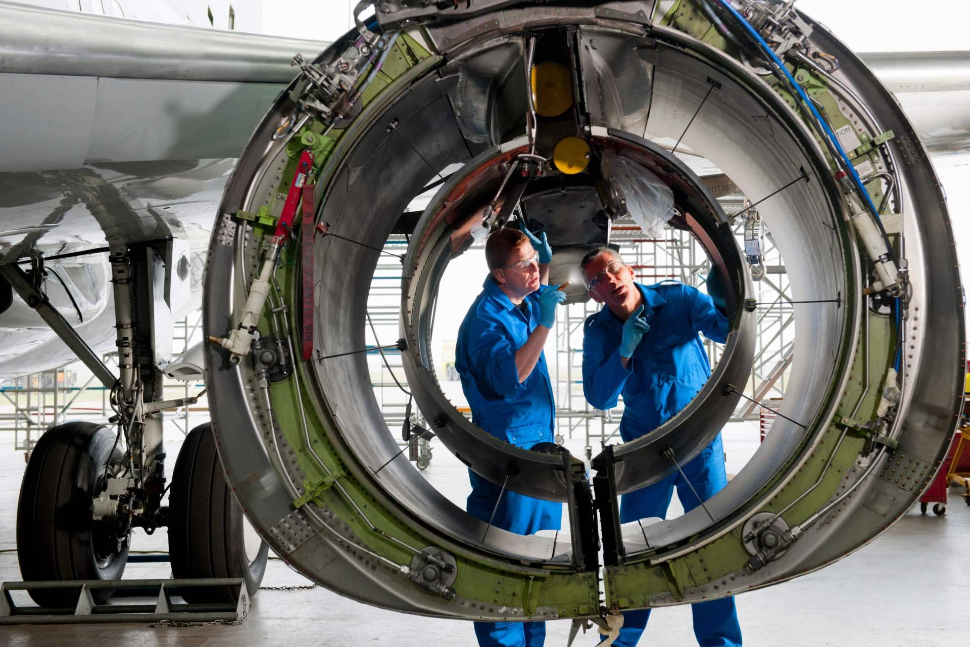 Máster en prevención de riesgos laborales en el ISEB