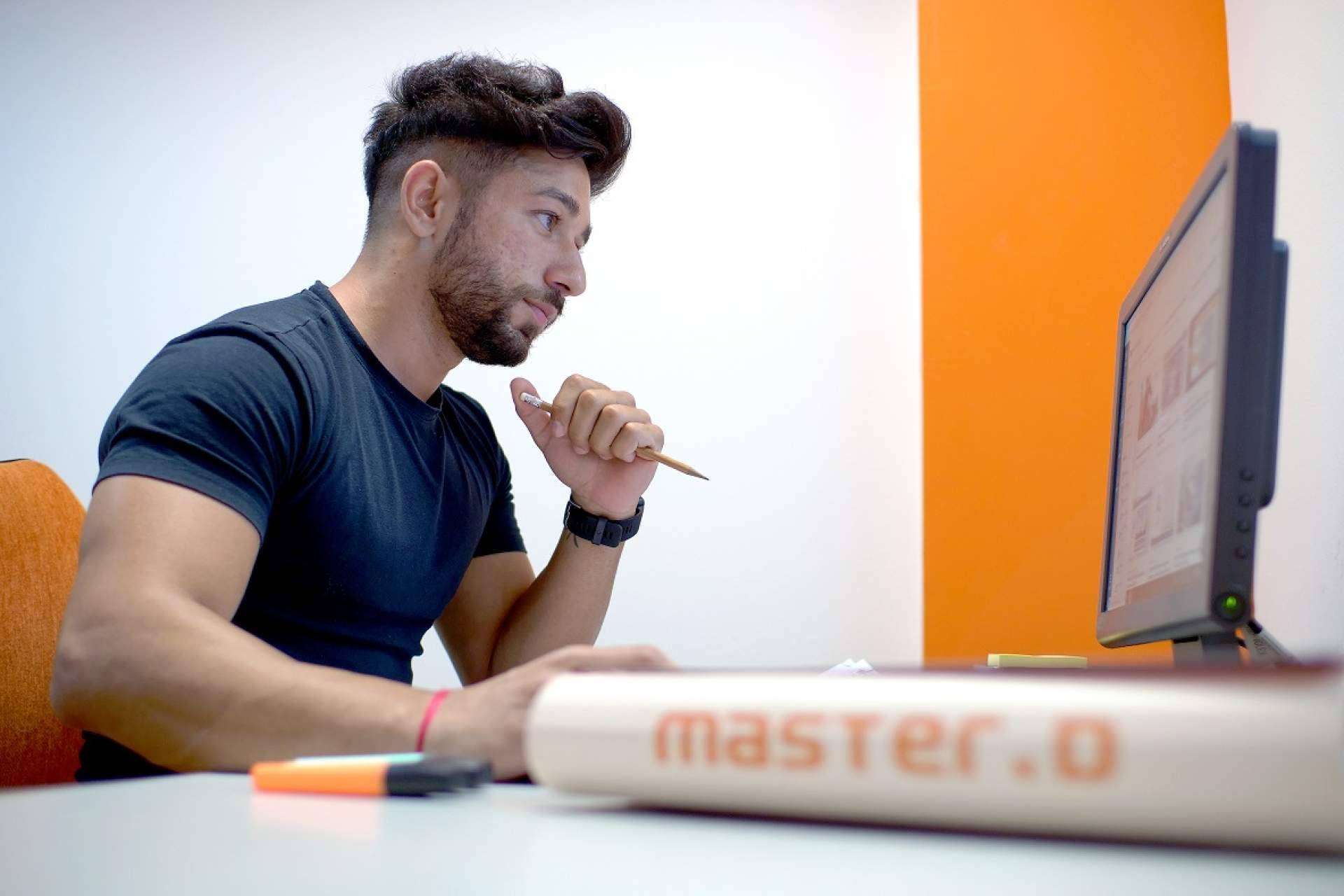 Opositar a Personal de Oficios con MasterD