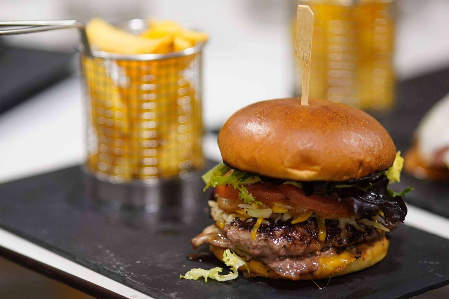 New York Crush, hamburguesas, pizzas y pastrami