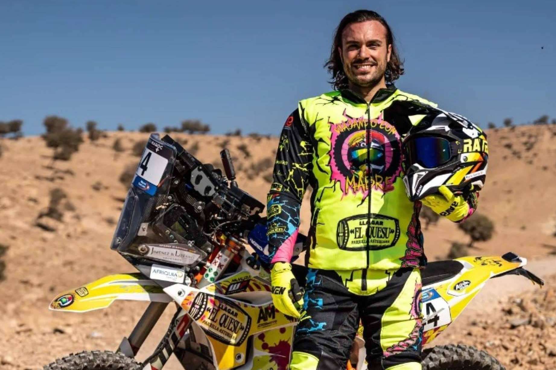 Ropa de motocross personalizada; el servicio que distingue a ADHESIVOSEMBARRADOS