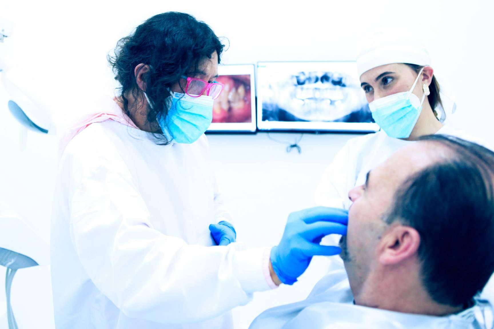 Los tratamientos más destacados en Odontología de Marlon Becerra en 2024
