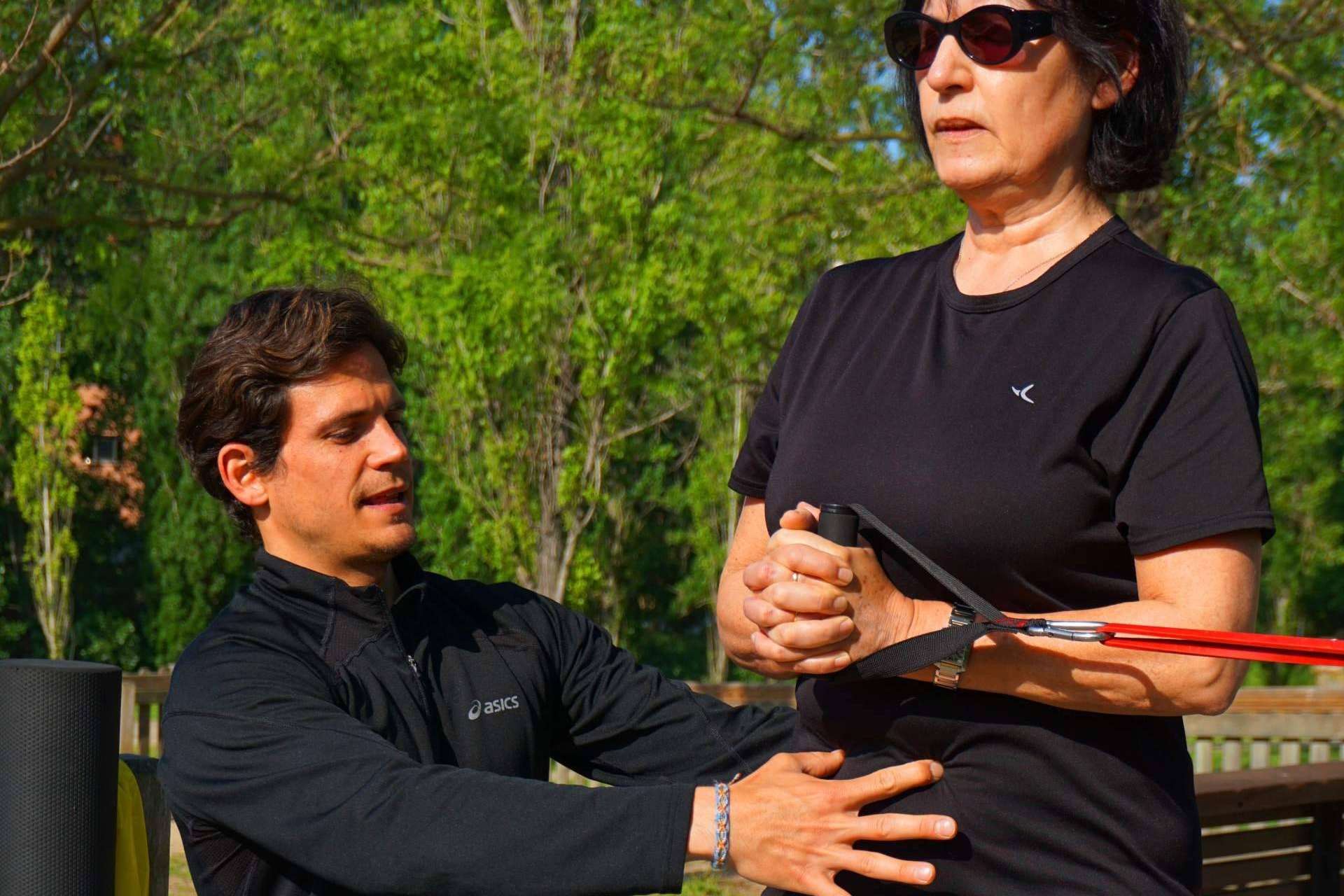 El entrenamiento de fuerza en grupo para mujeres que transforma la forma de entrenar