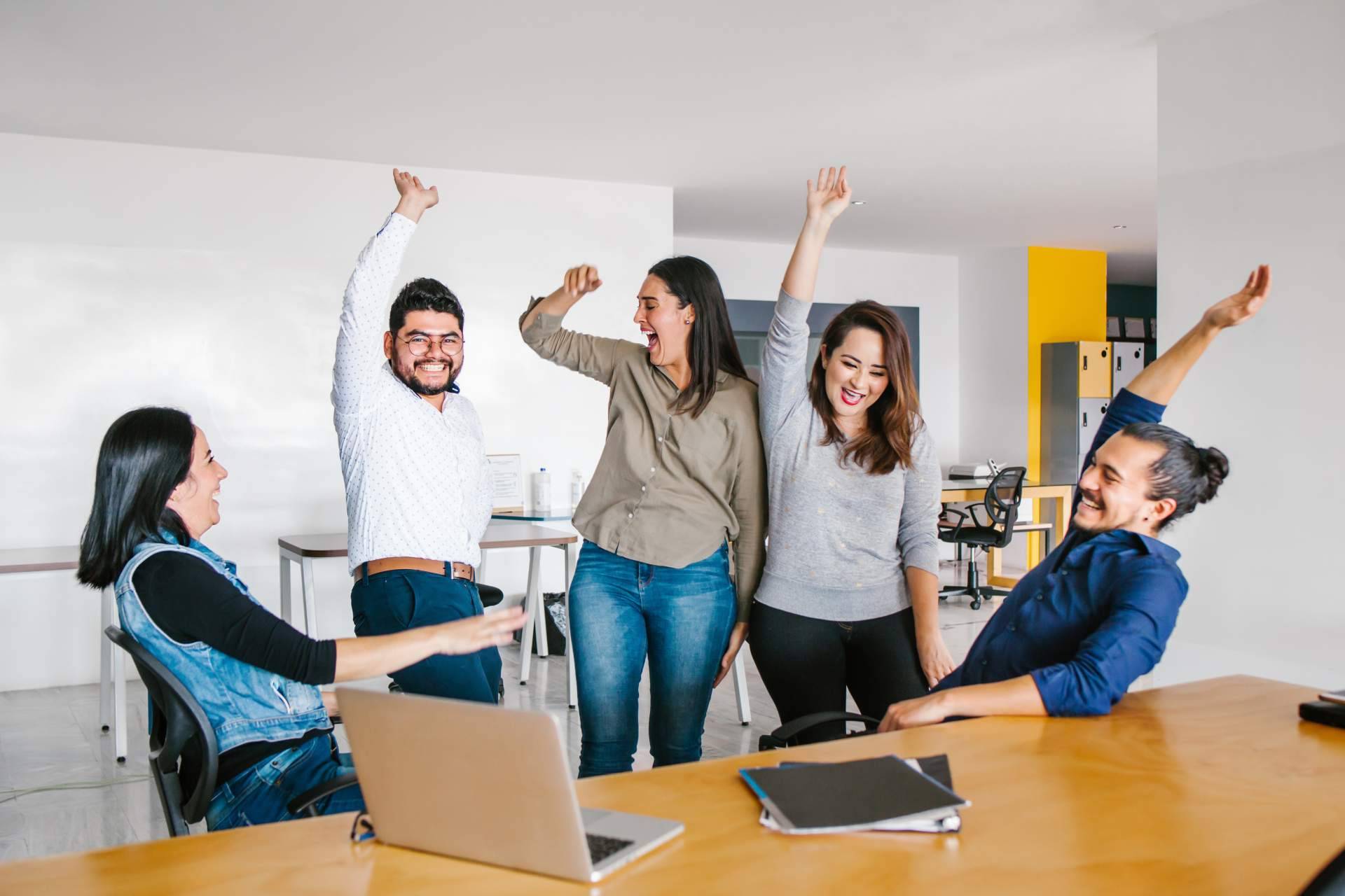Expertos en desarrollo organizacional y coaching emocional para empresas saludables y transformadoras