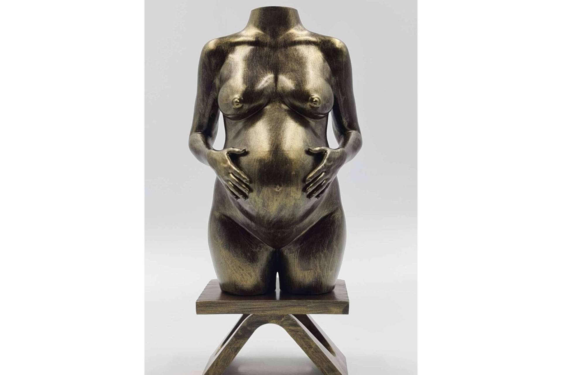 BustosPersonalizados transforma el embarazo en arte con 'Escultura de tu embarazo'