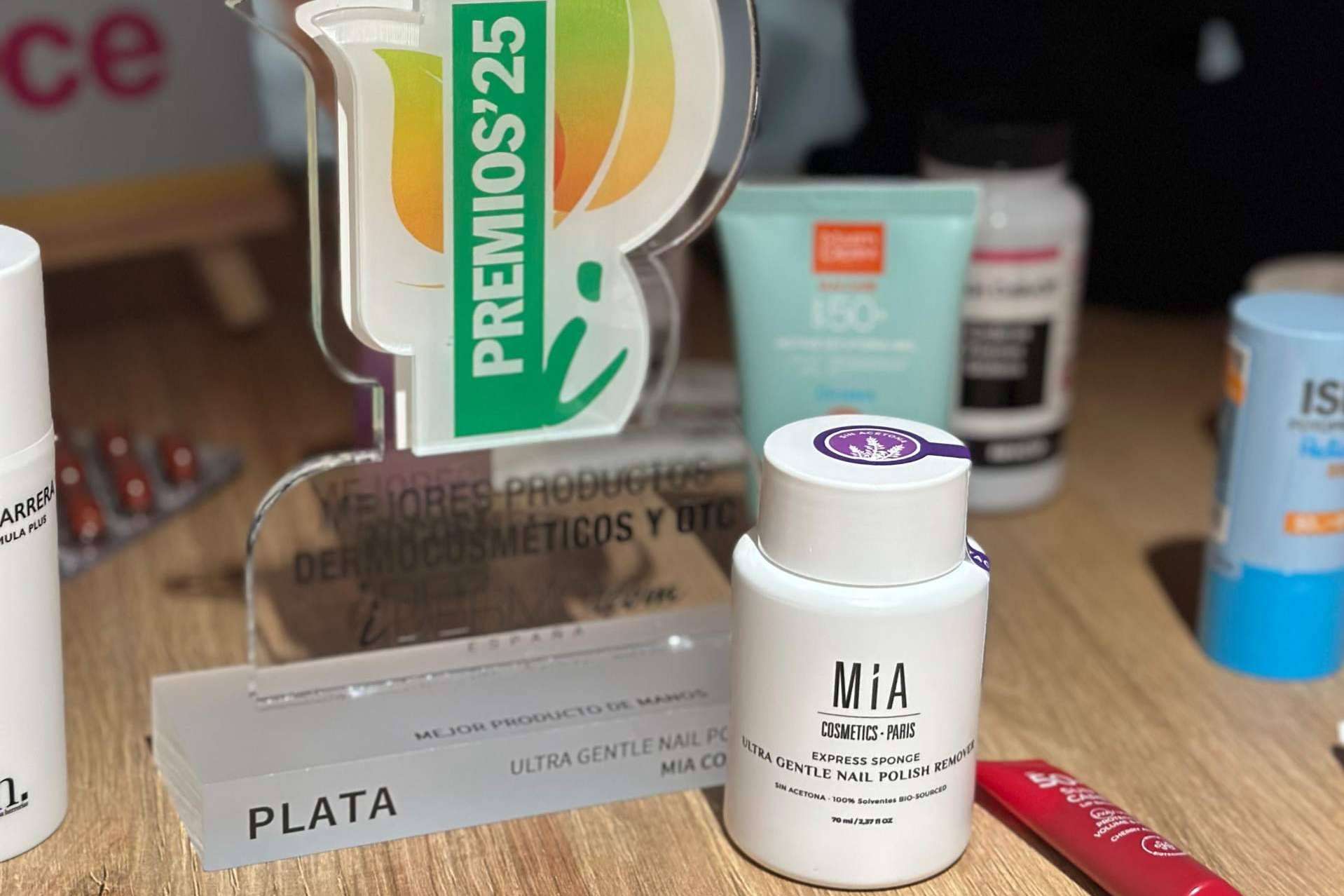 El quitaesmaltes ultrasuave de Mia Cosmetics Paris que ha ganado en los premios IDERMO0