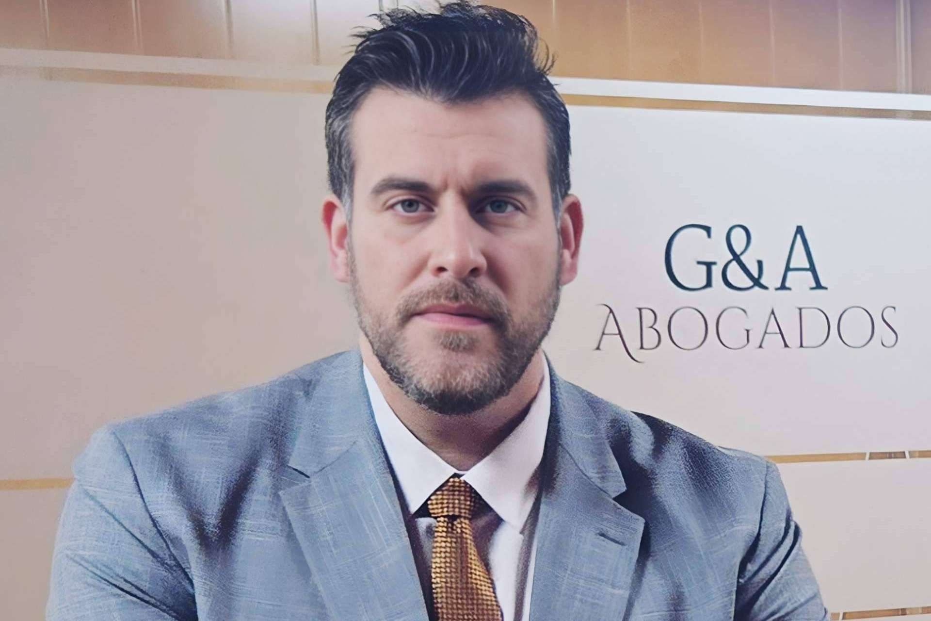 Guerrero & Asociados, Abogados o el discreto encanto de la abogacía