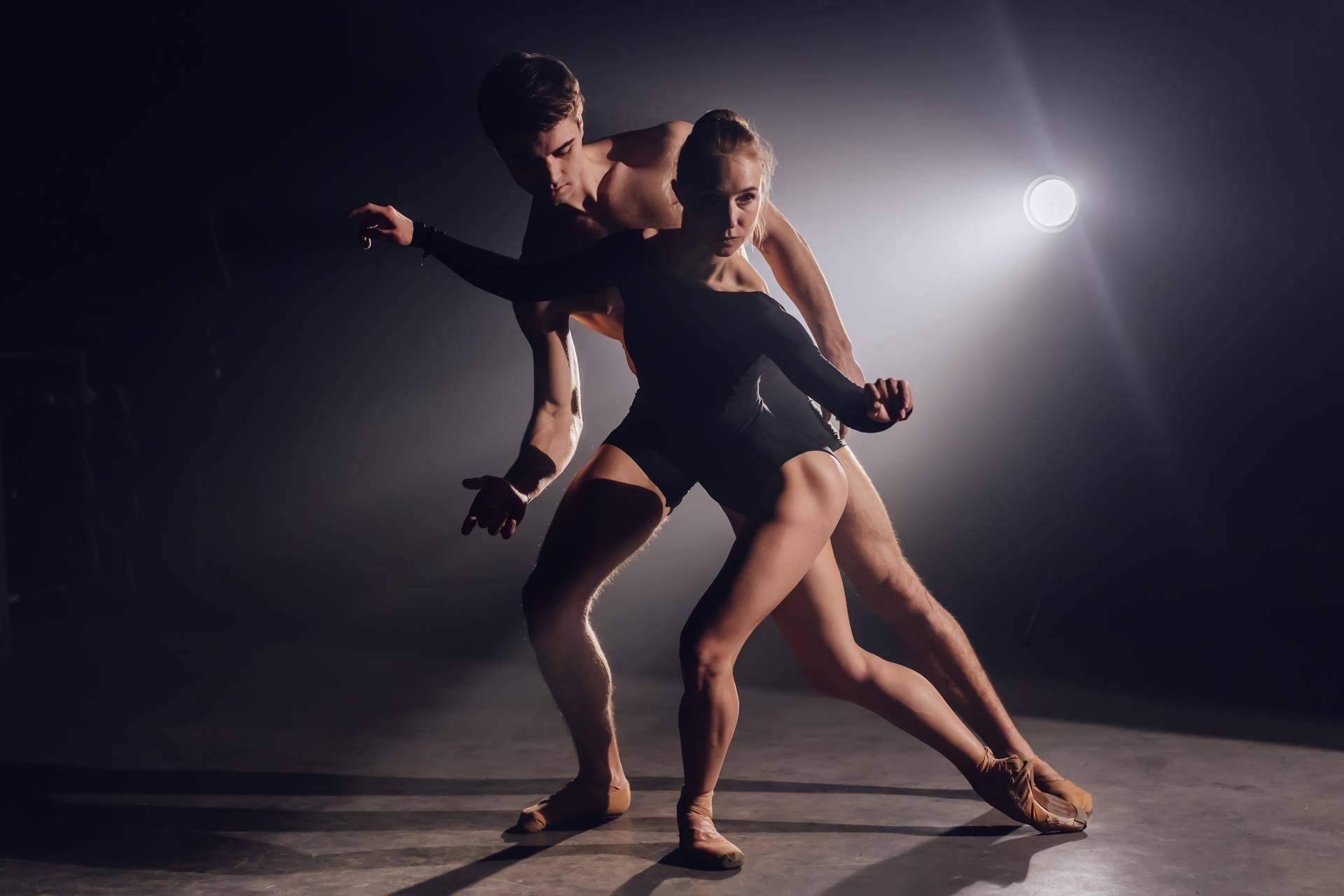 Elena Marco explora el arte de anclarse sin moverse en Fitness Ballet Madrid