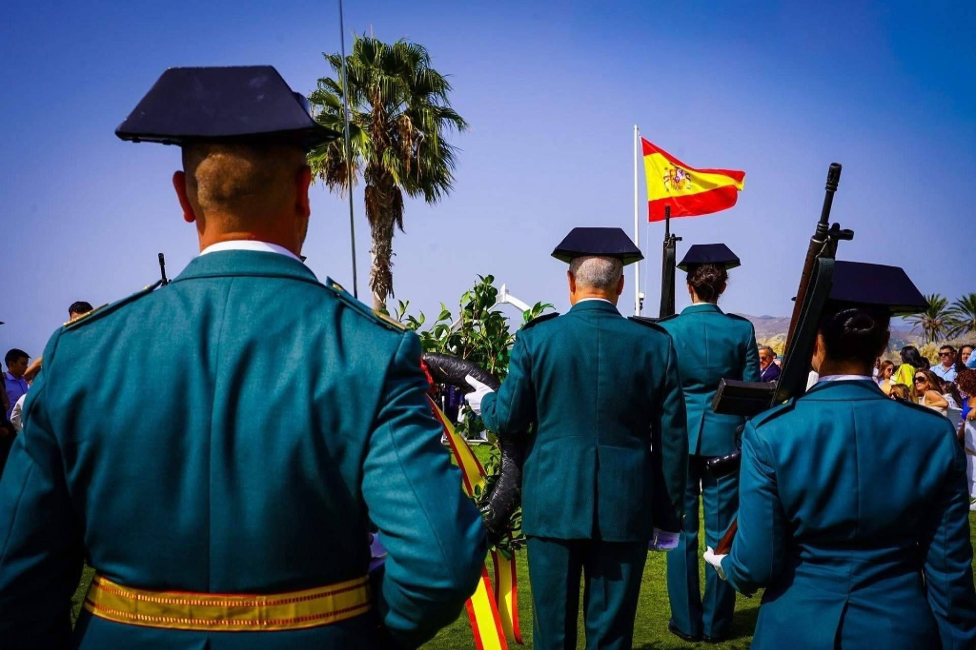 El Defensor del Pueblo abre expediente tras la petición de AVEFOR sobre la publicación de exámenes en la Guardia Civil