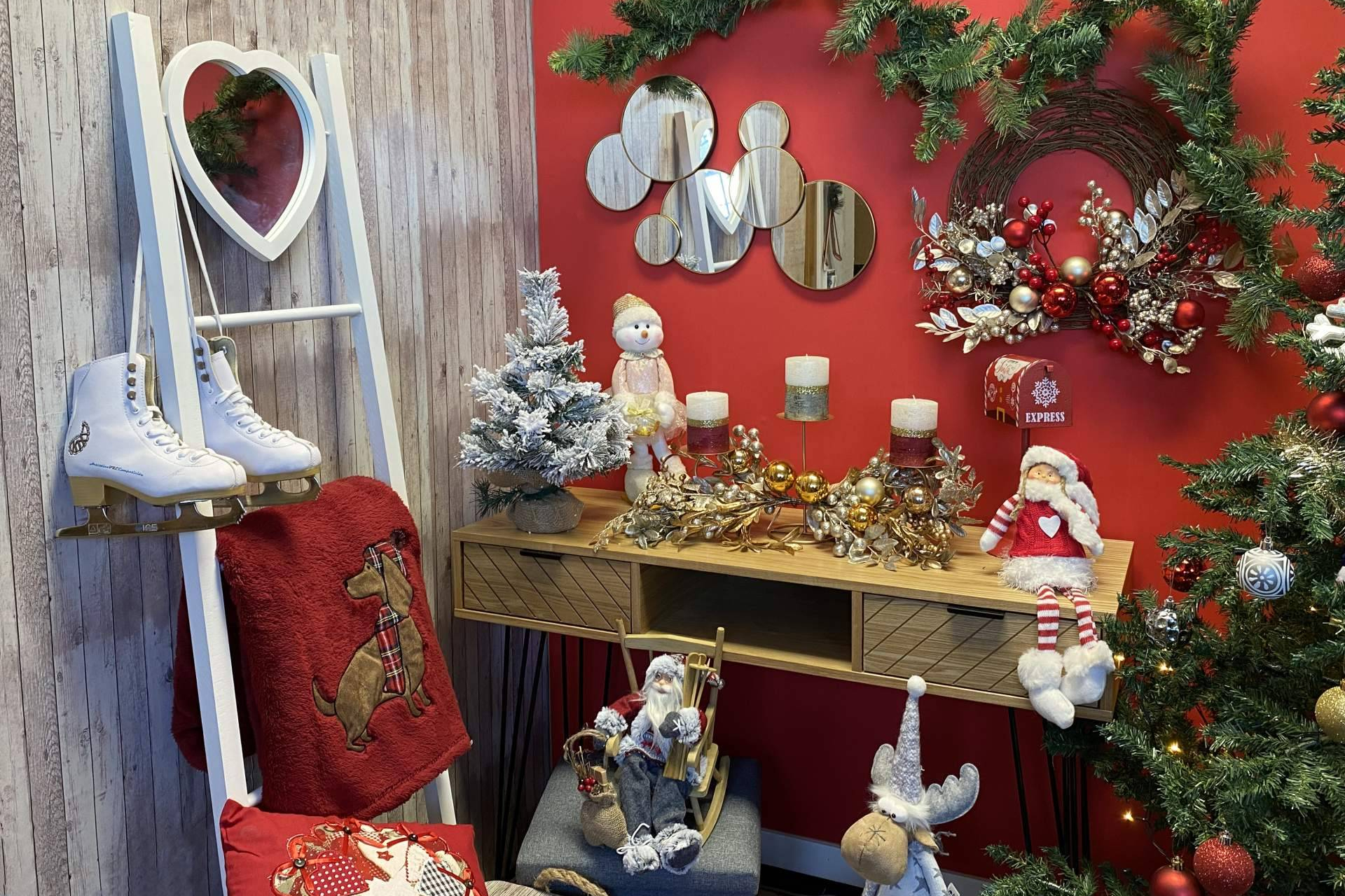 Últimos descuentos Navidad en Hogar Y Más; oportunidades únicas en accesorios para todas las estancias